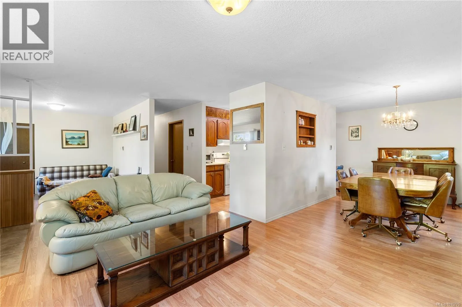 1402 Sunrise Dr
