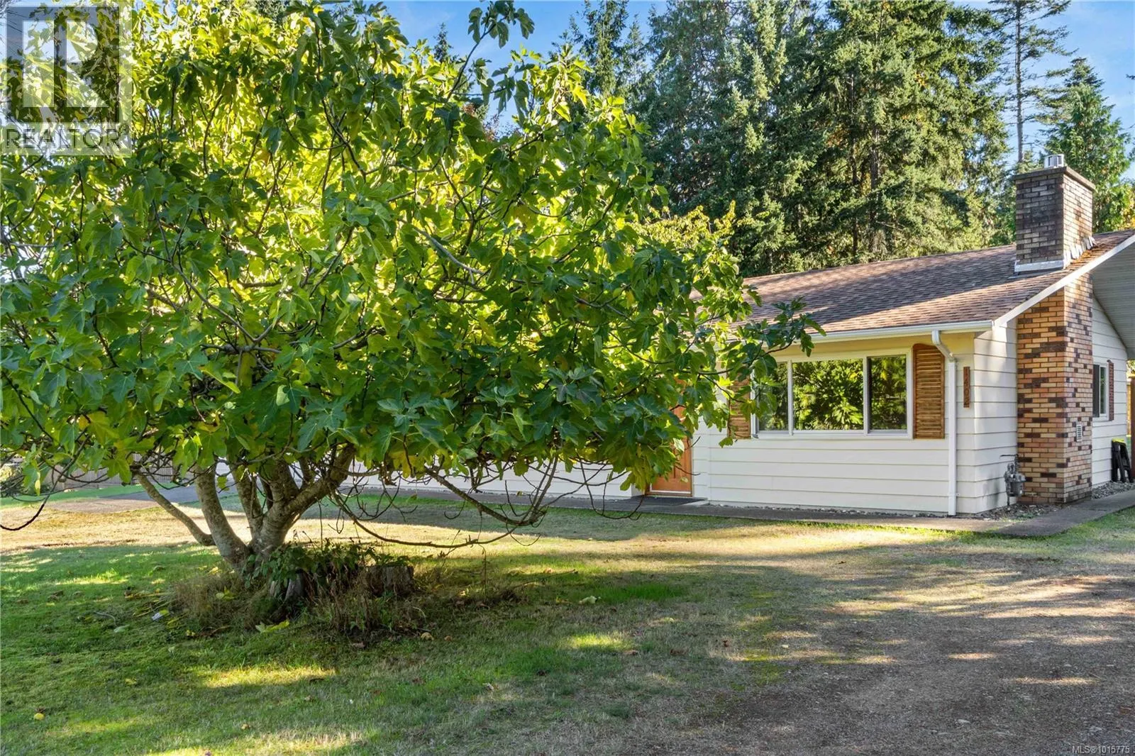 1402 Sunrise Dr