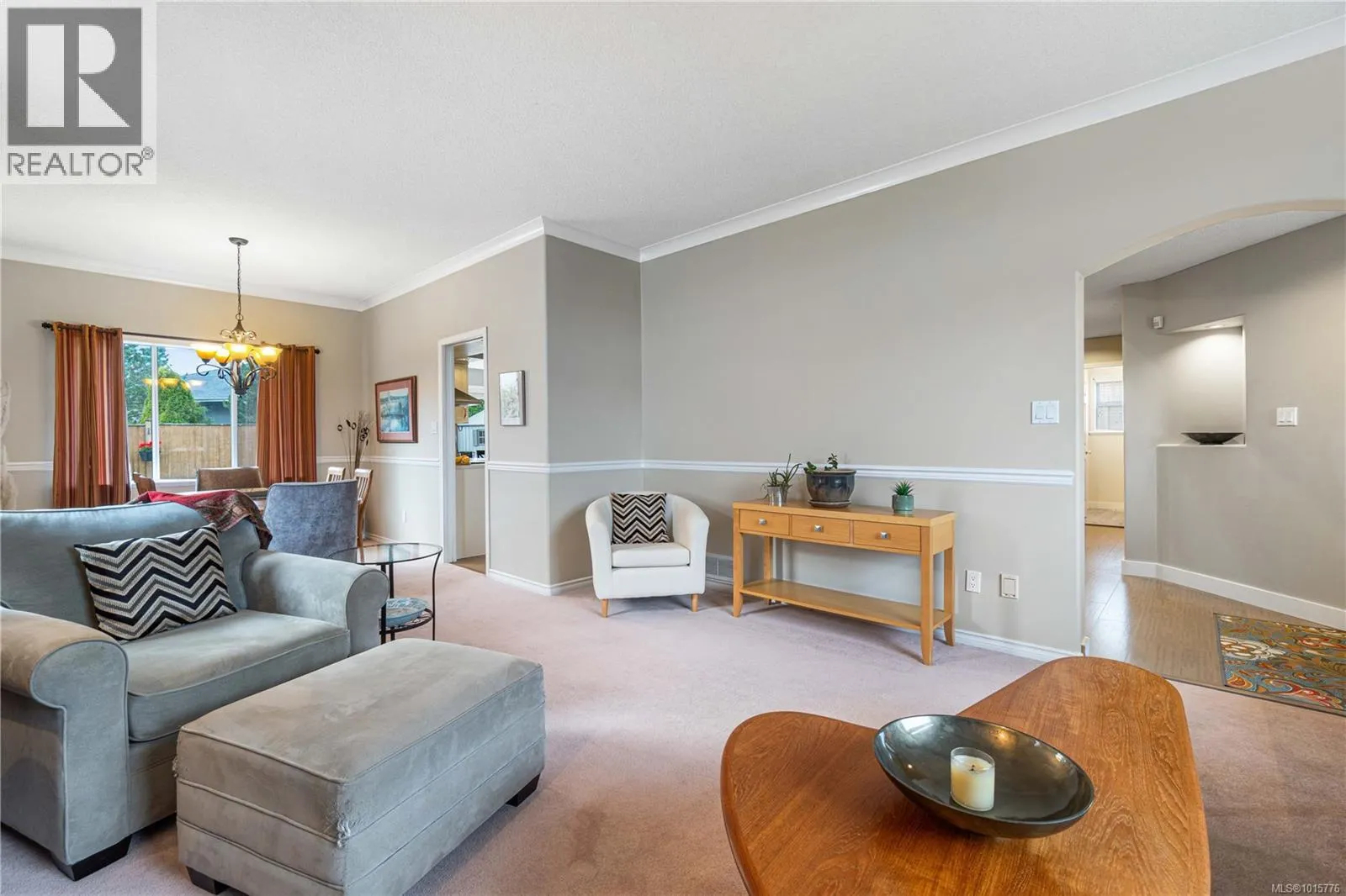 6123 Janelle Pl