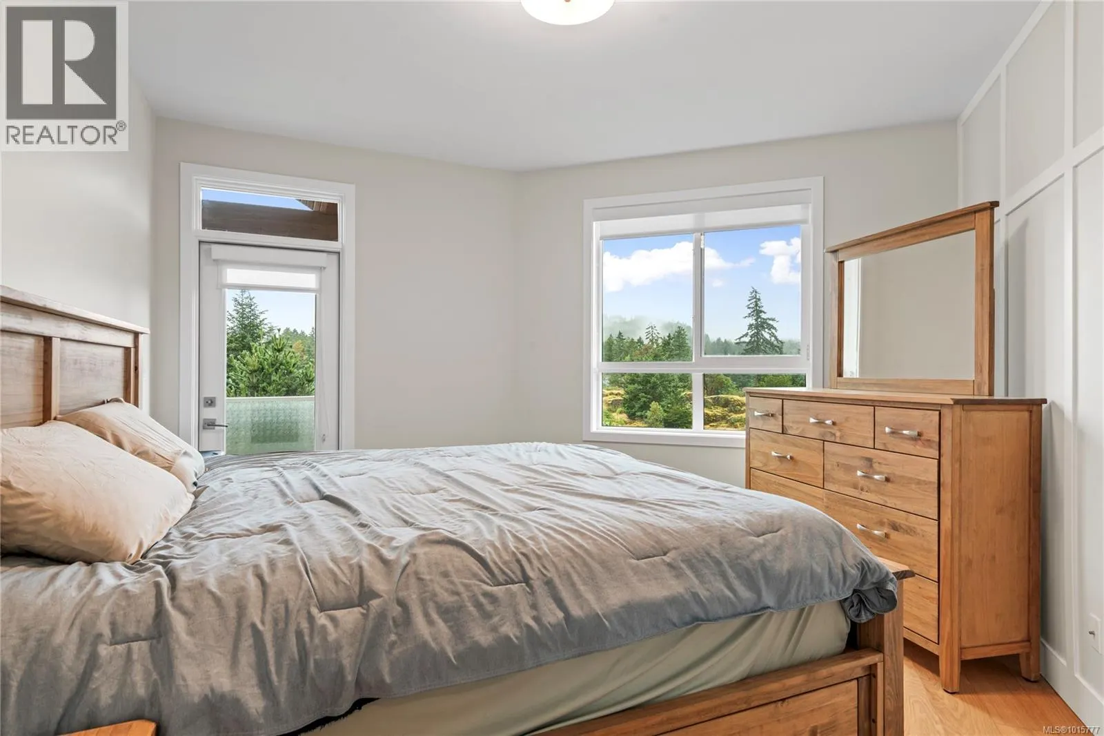 3316 Fireweed Way