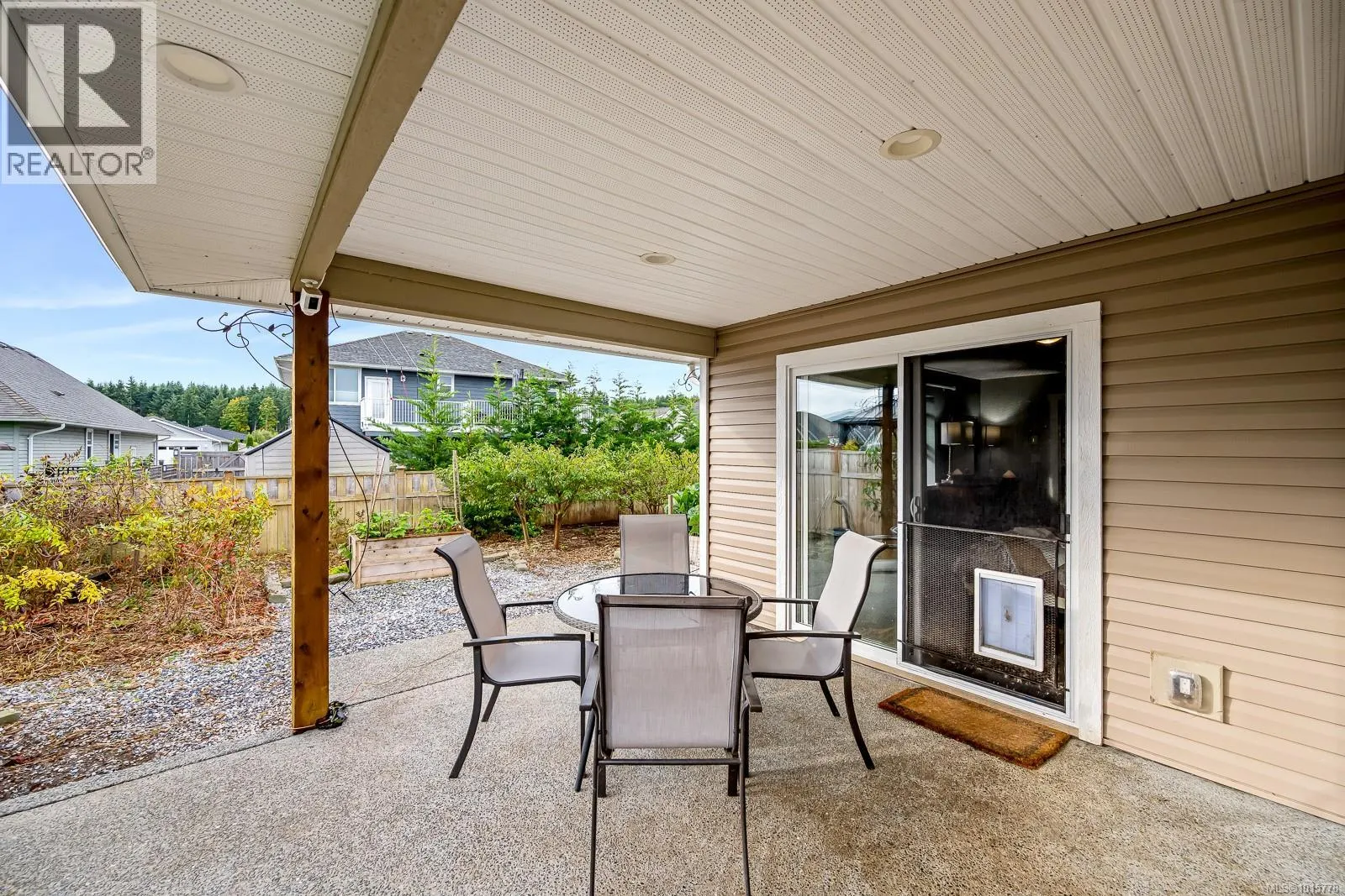 279 Michigan Dr