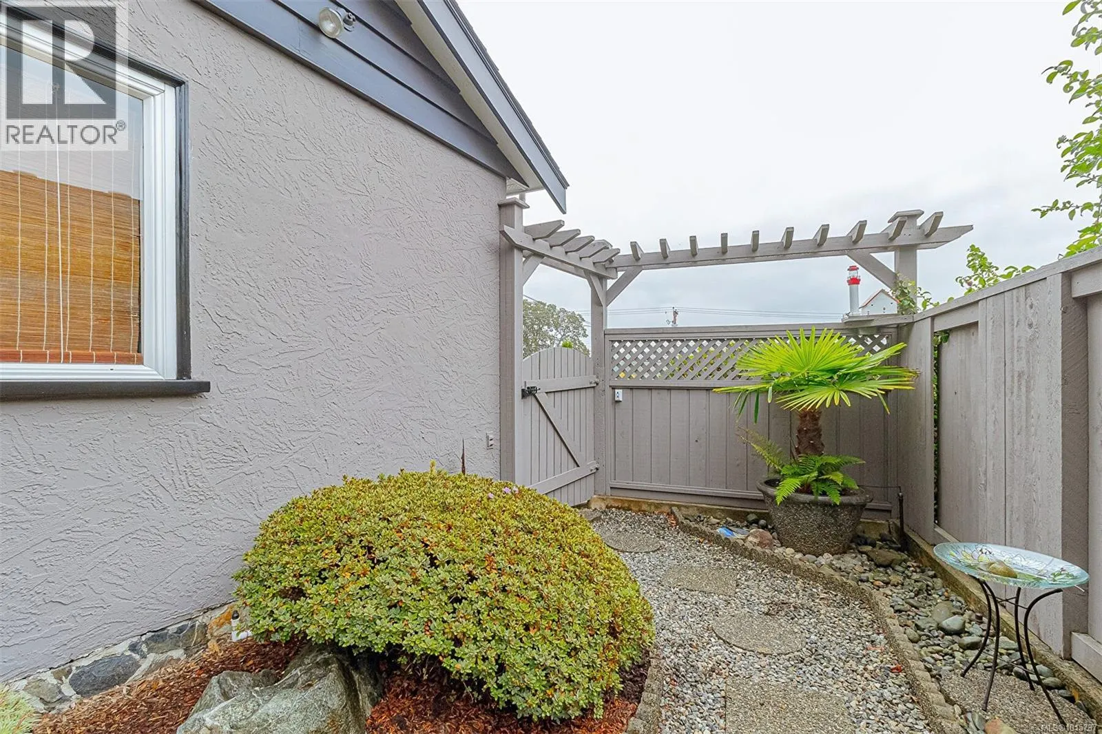3572 Cedar Hill Rd