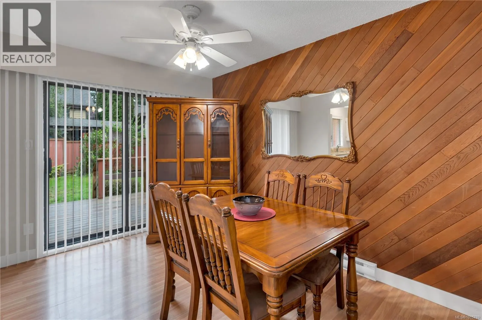 1437 STAG Rd