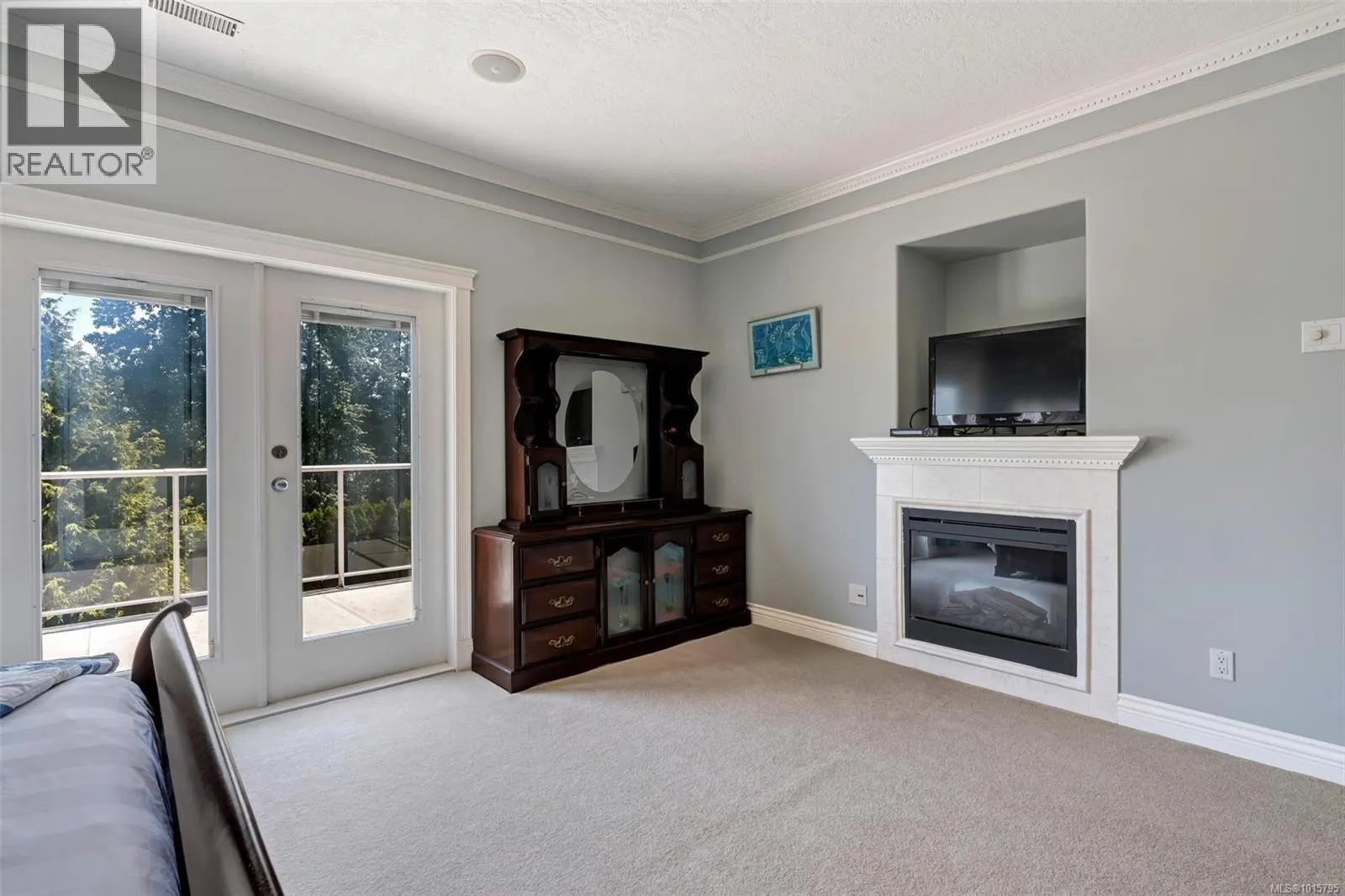 5549 Alderley Rd