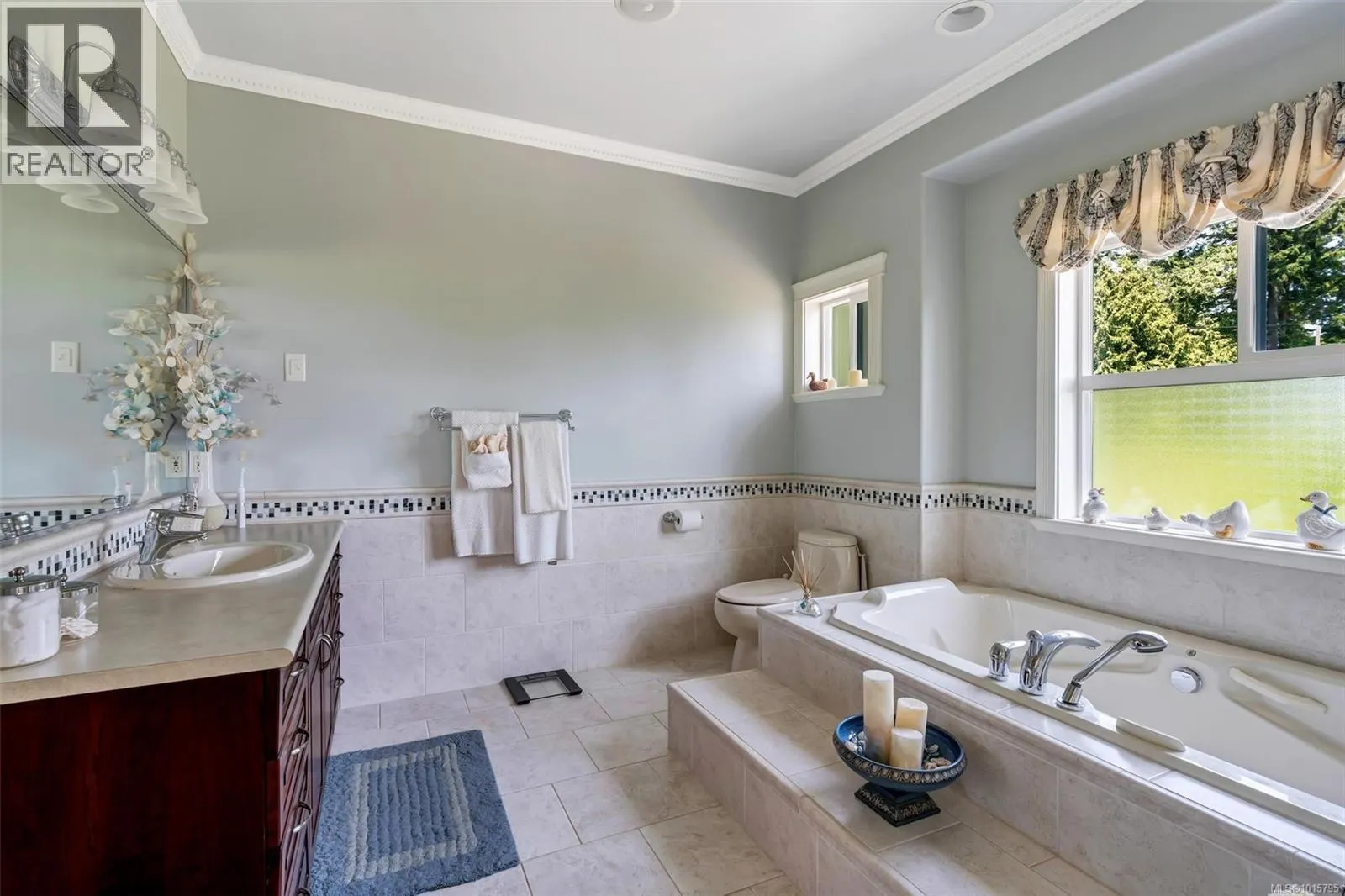 5549 Alderley Rd