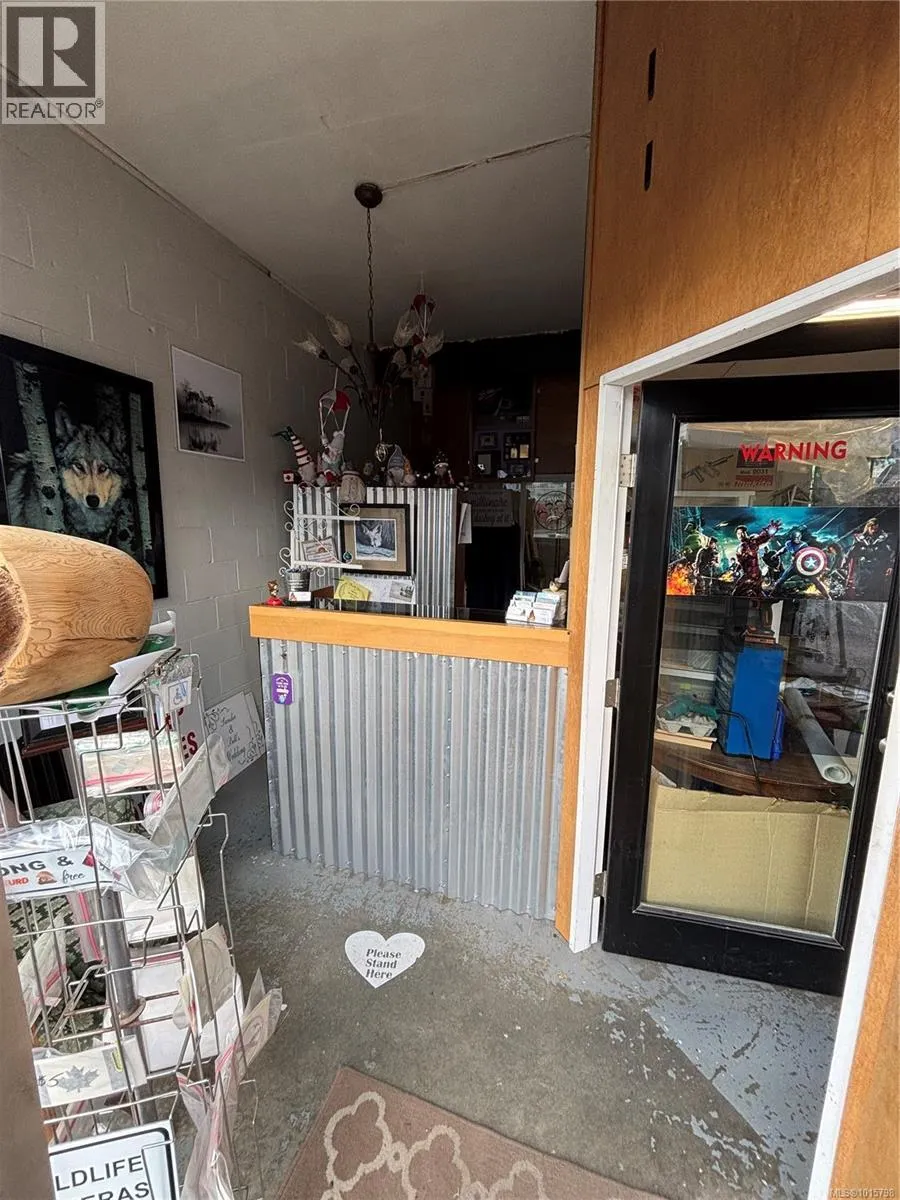 4350 10th Ave