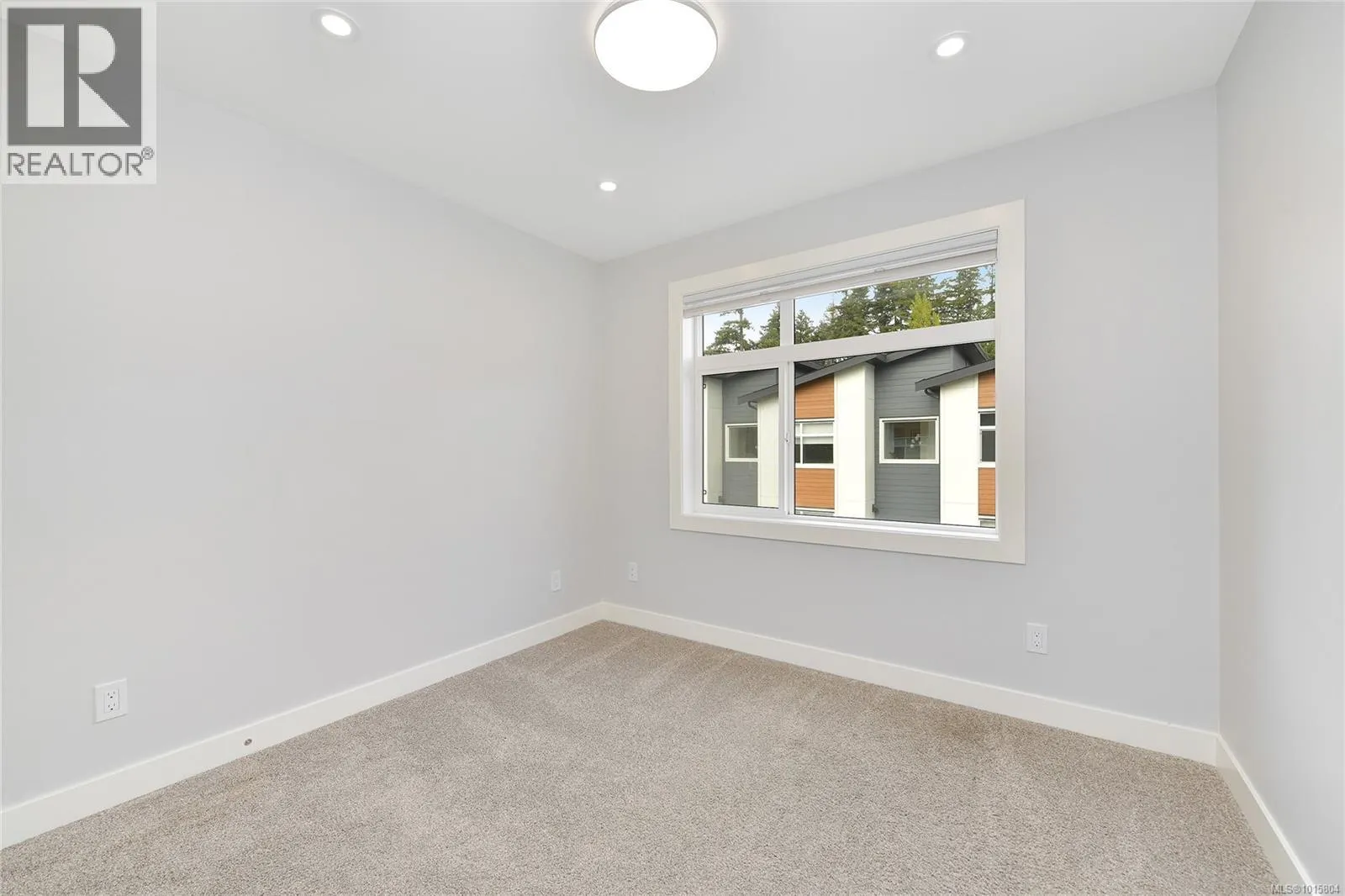 104 3429 HAPPY VALLEY Rd