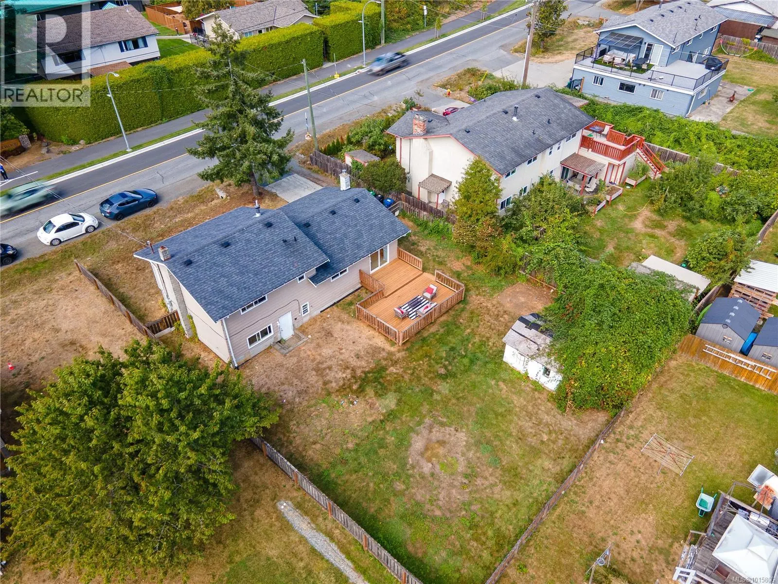 2112 Boxwood Rd