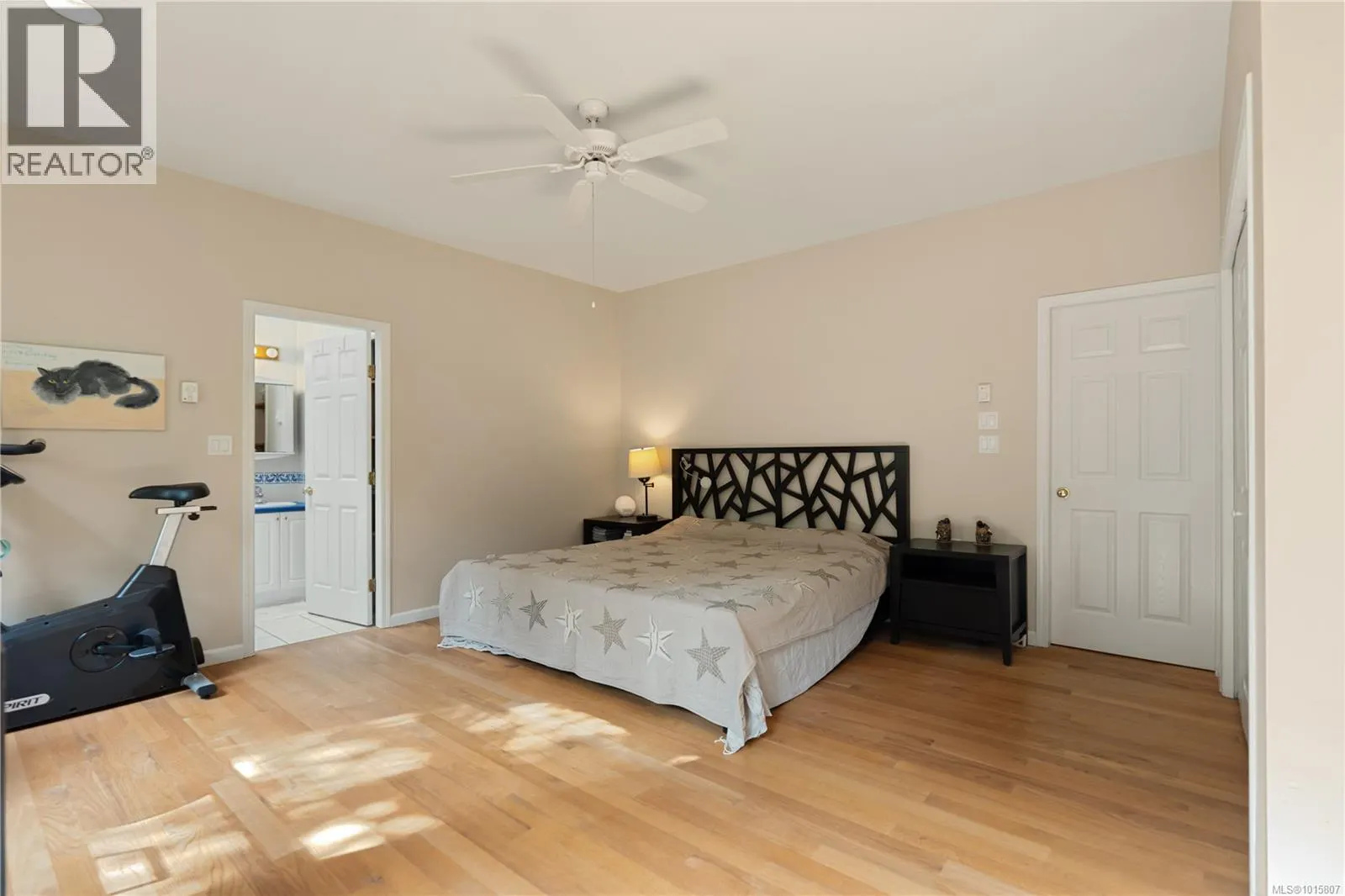 100 Viaduct Ave W