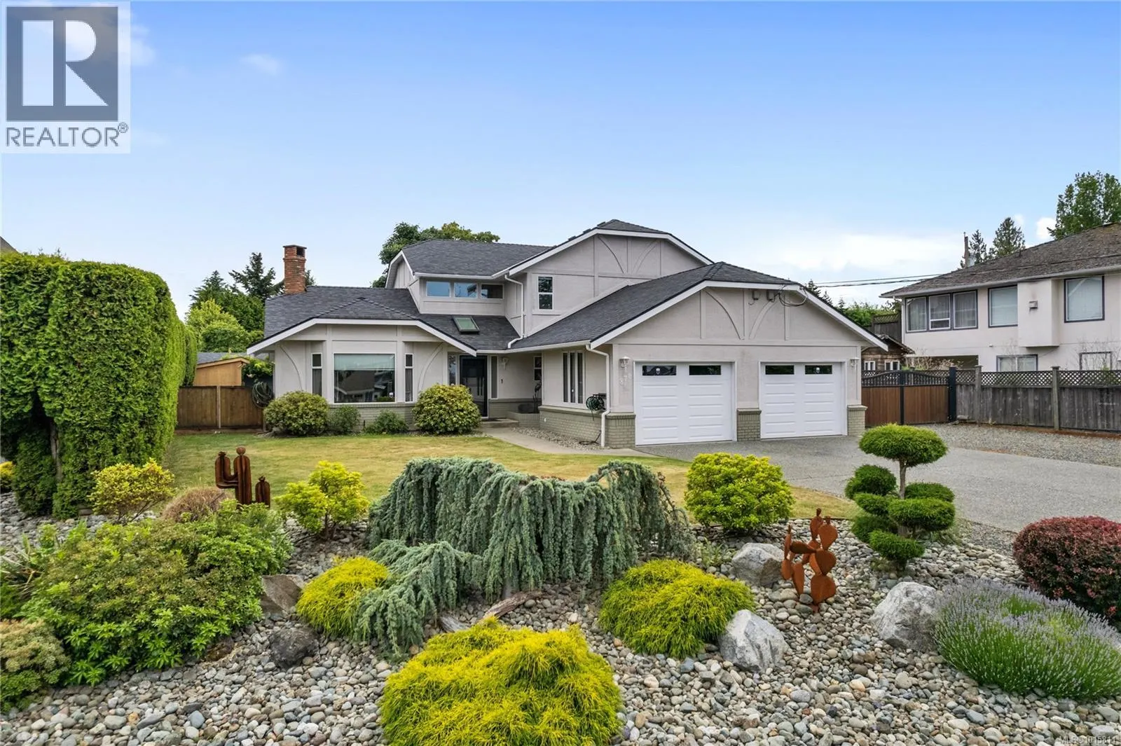 870 Cavin Rd