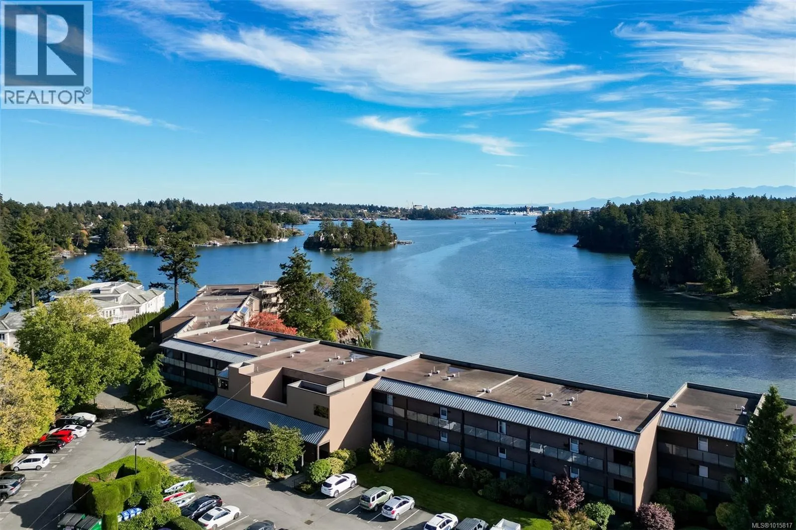 318 485 Island Hwy