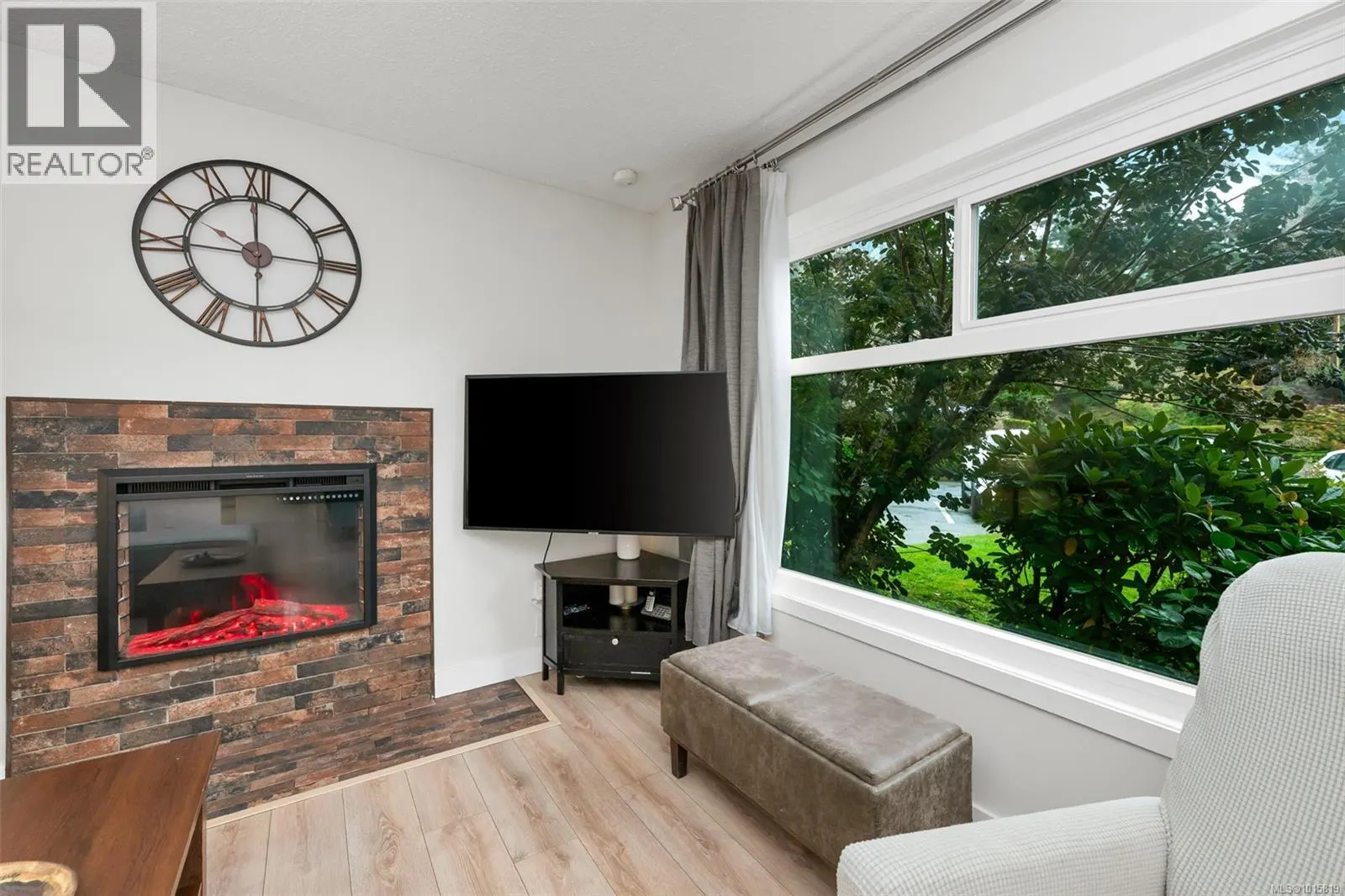 113 2860 Sooke Lake Rd