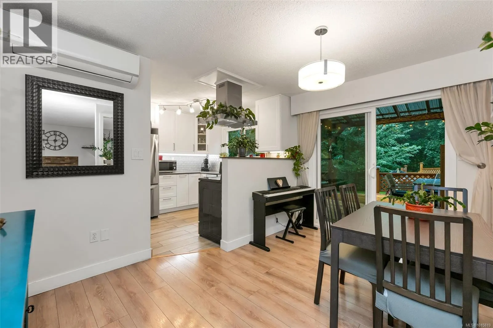 113 2860 Sooke Lake Rd