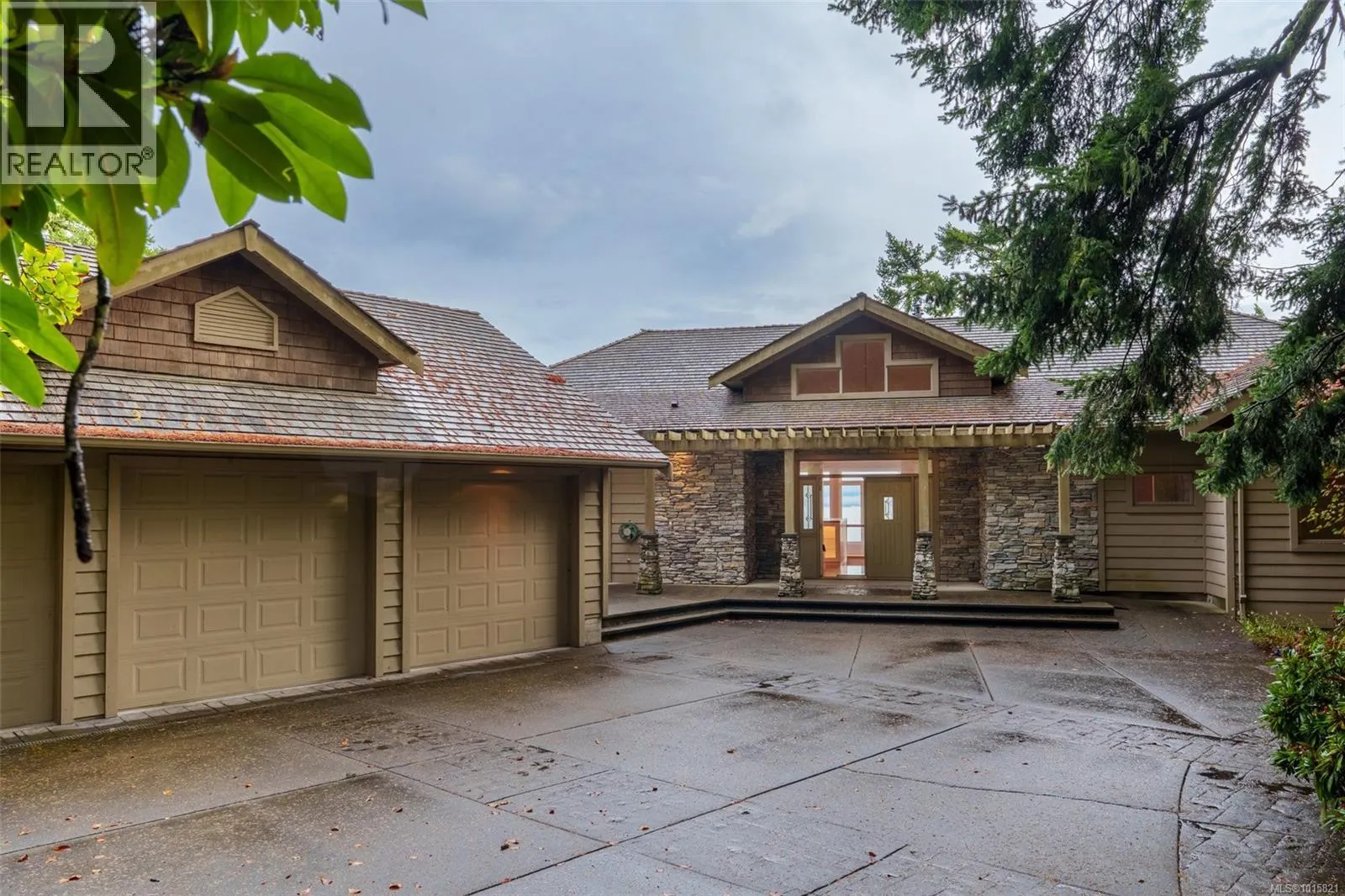 558 Wilderness Pl
