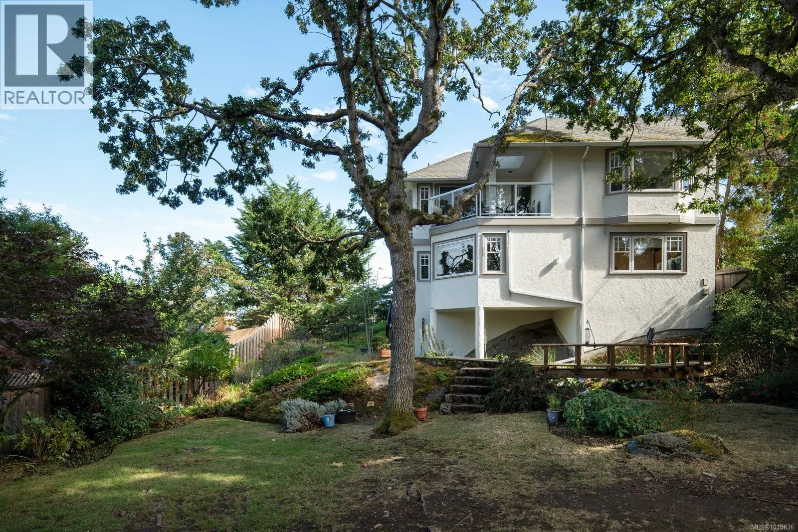 2162 Brighton Ave