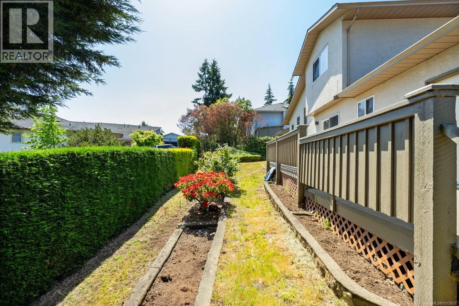 2449 Earls Crt