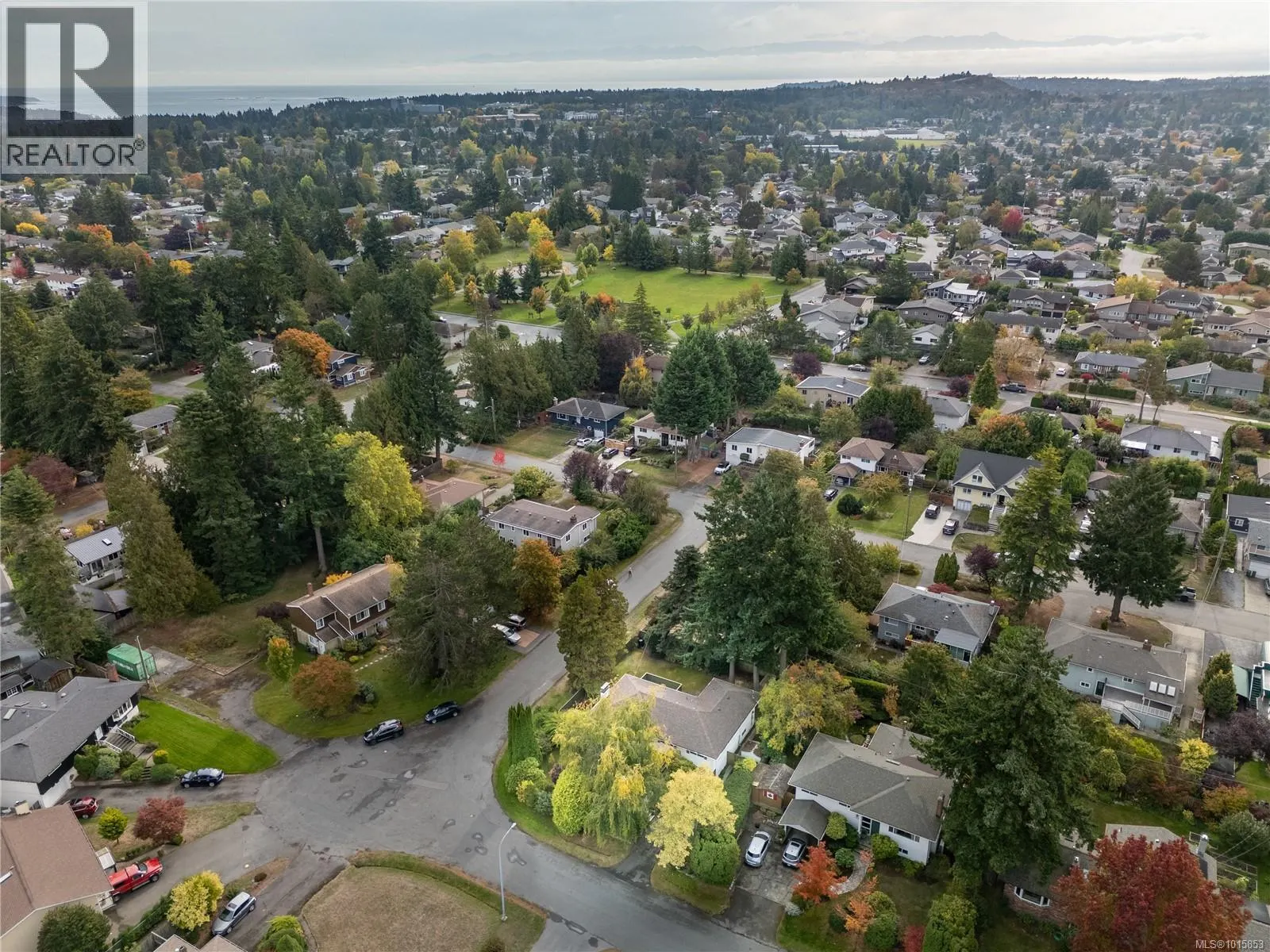 1835 Dunnett Cres