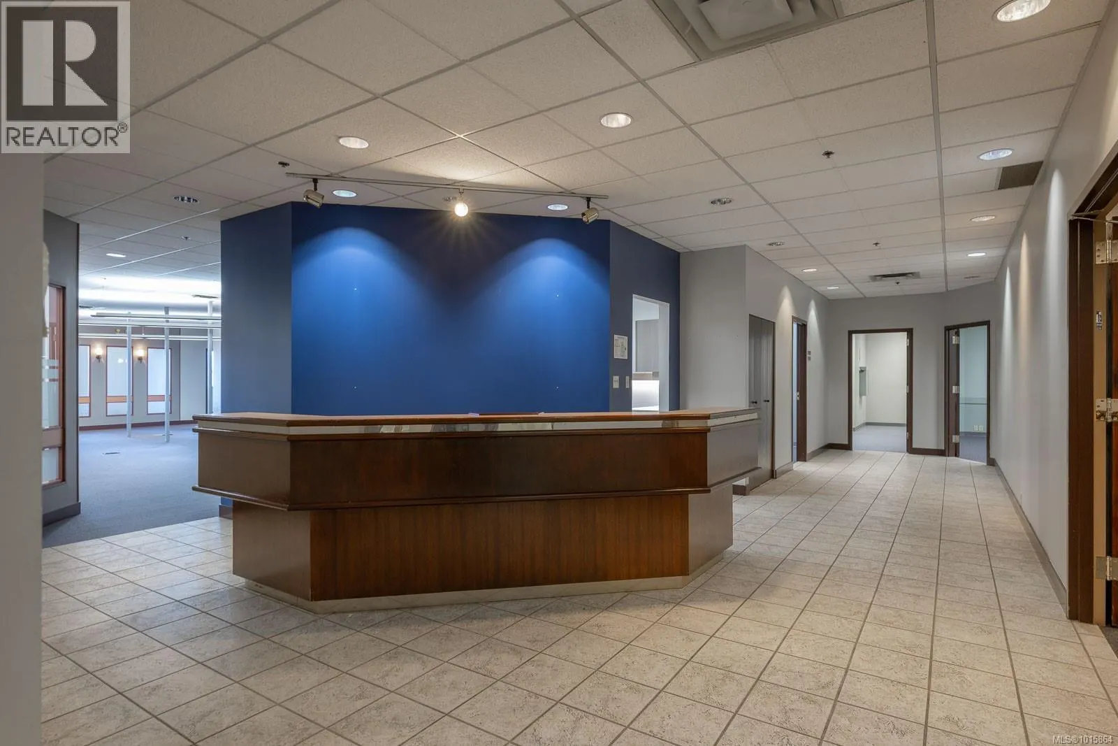 13 Victoria Cres