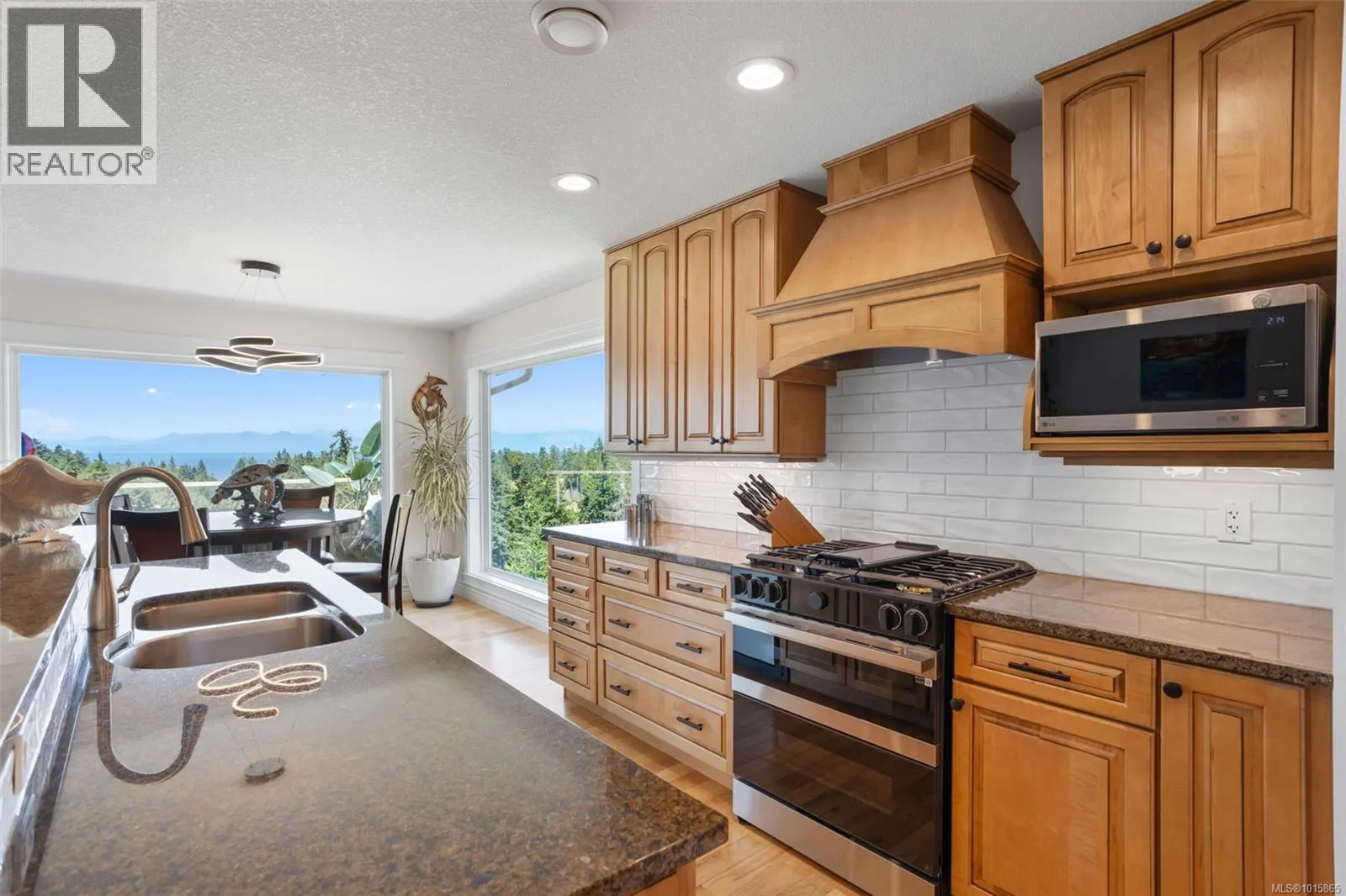 4520 Sheridan Ridge Rd