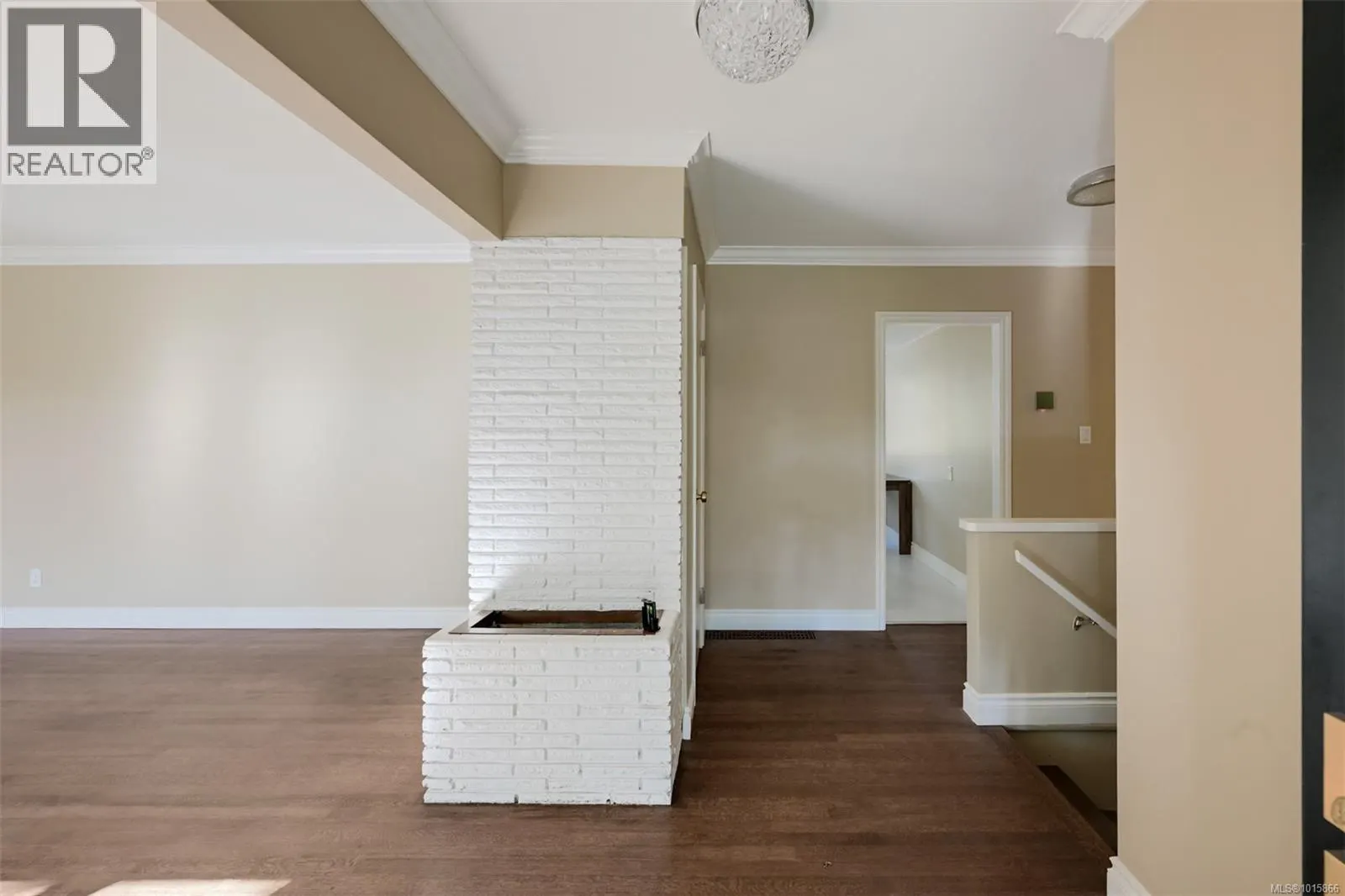 3160 Midland Rd
