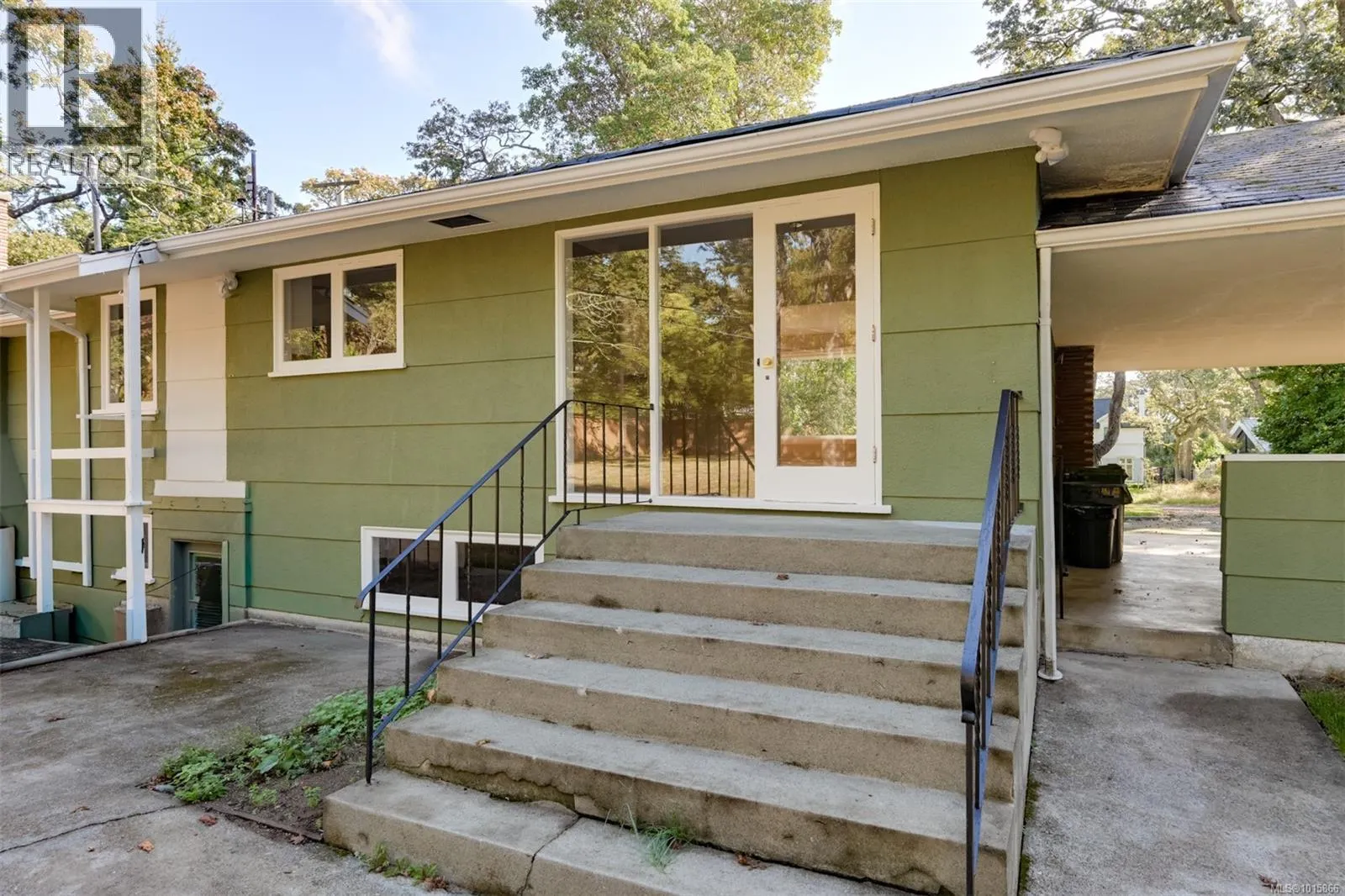 3160 Midland Rd