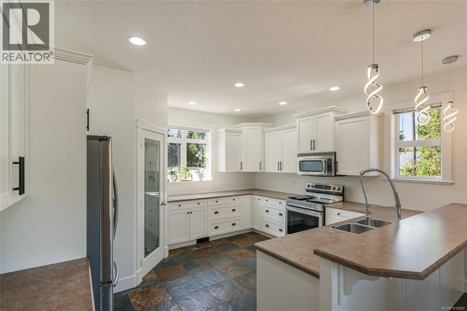 1075 Cinnamon Sedge Way