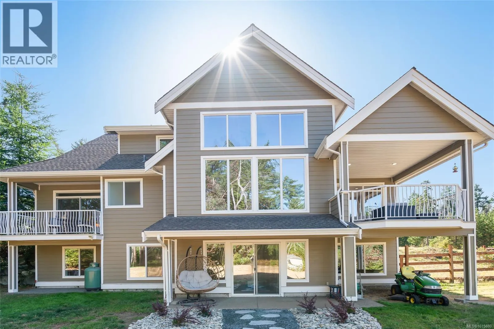 1075 Cinnamon Sedge Way