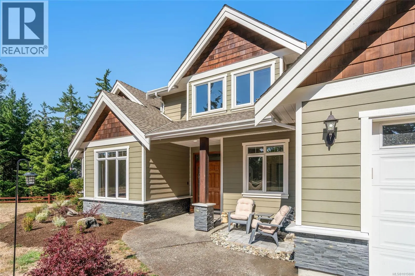 1075 Cinnamon Sedge Way
