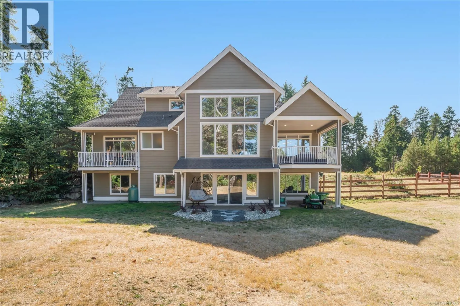 1075 Cinnamon Sedge Way