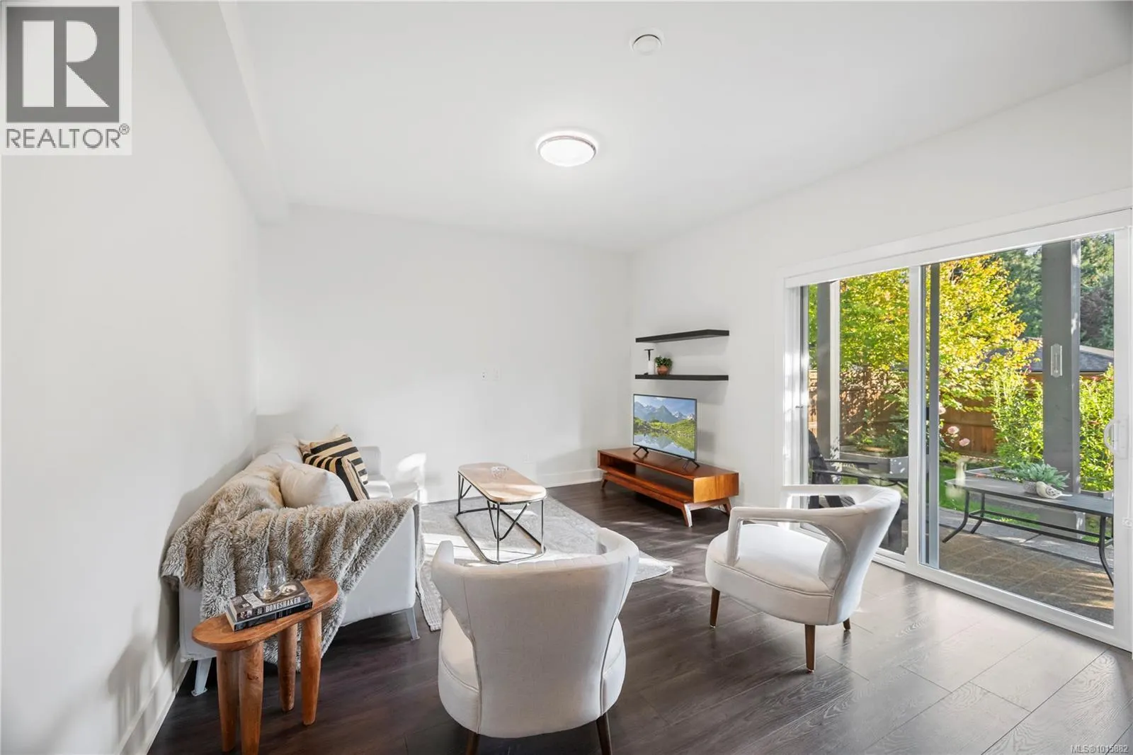 1252 Solstice Cres