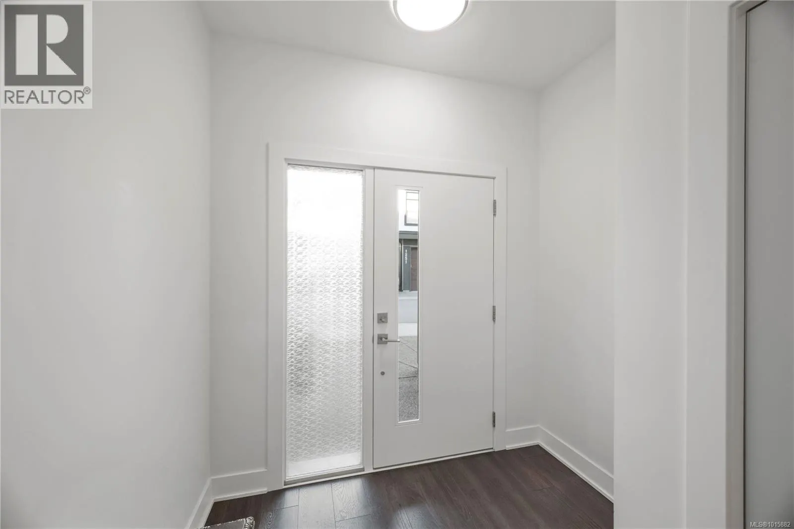 1252 Solstice Cres