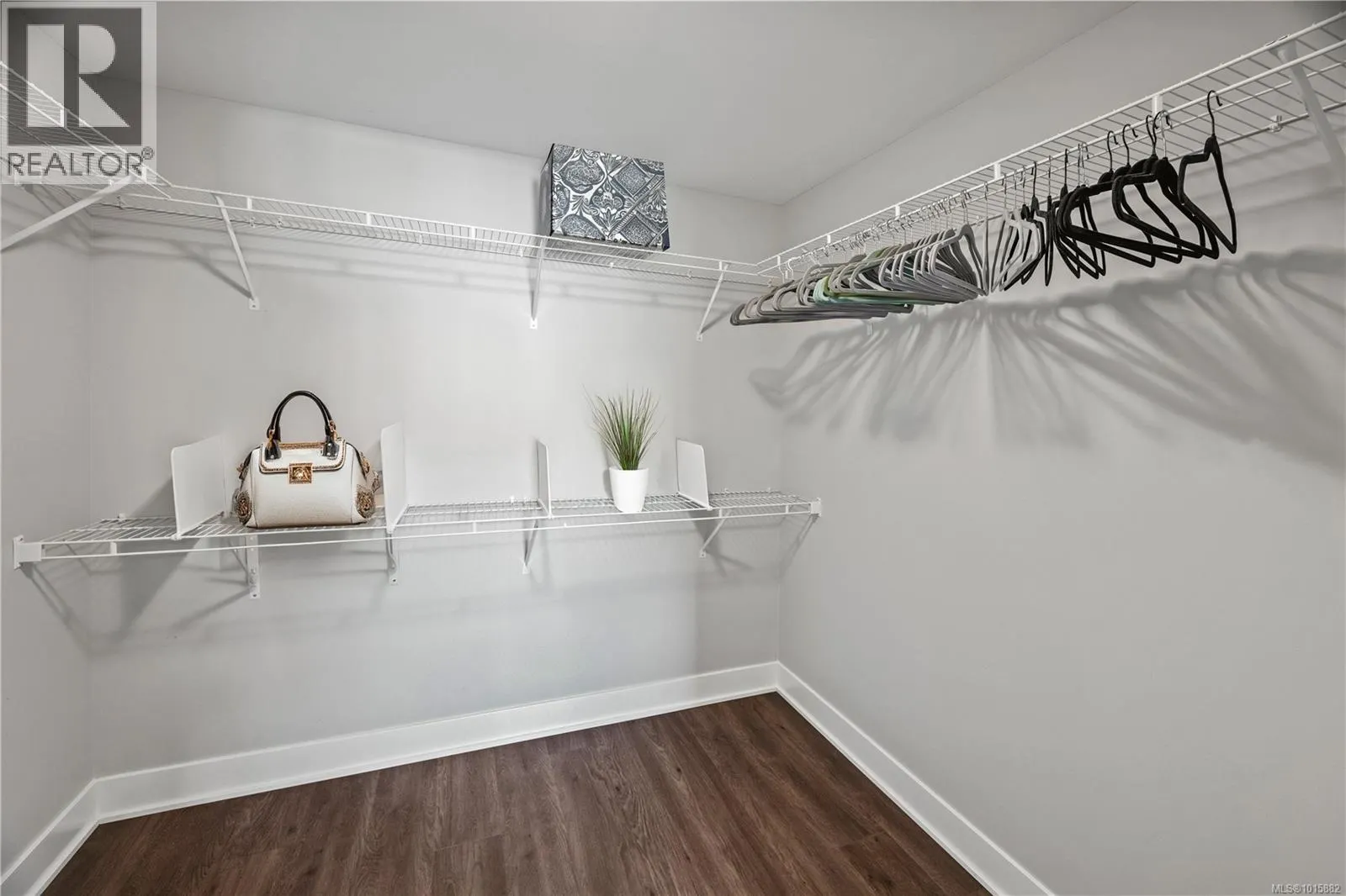 1252 Solstice Cres