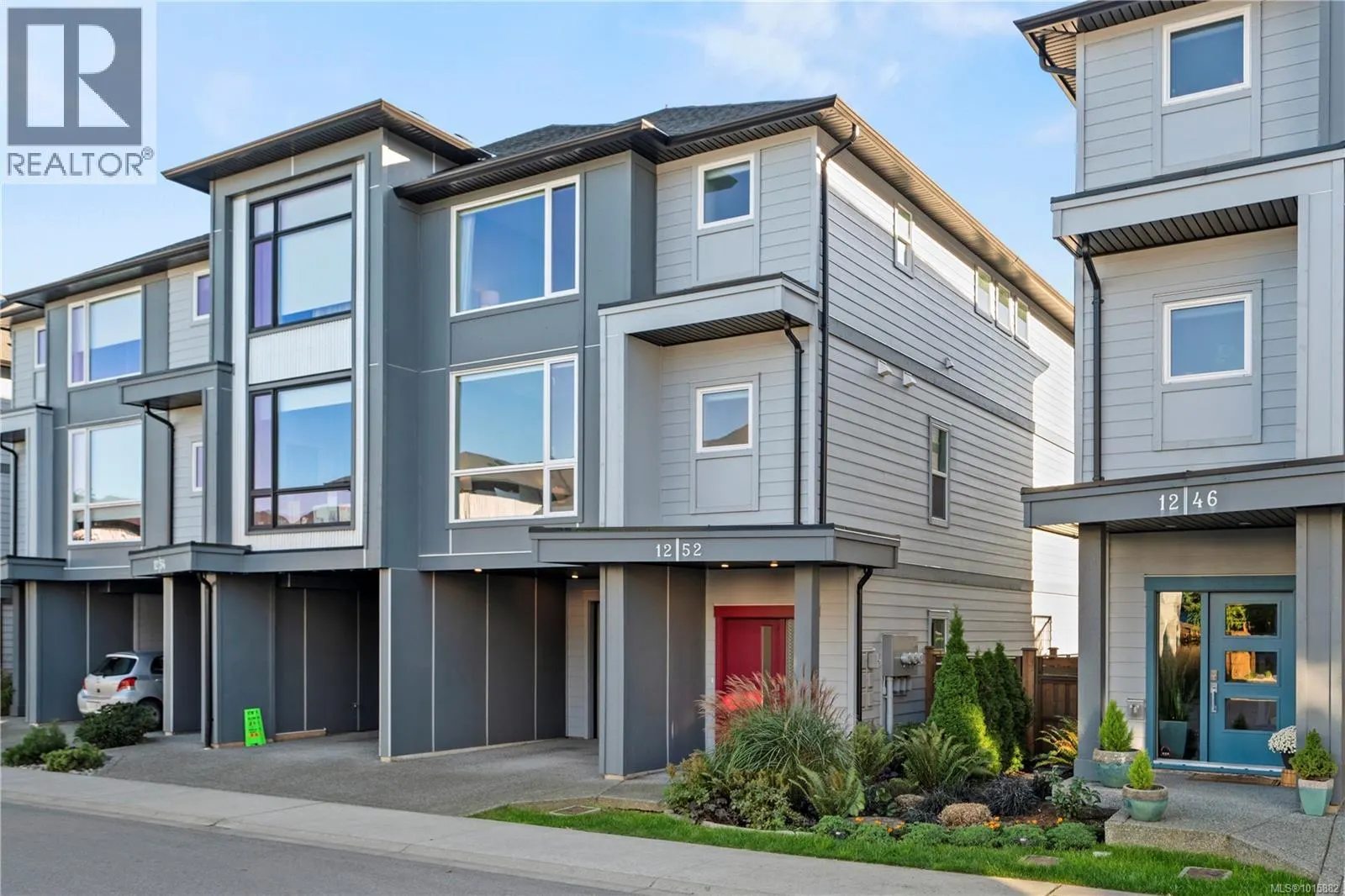 1252 Solstice Cres