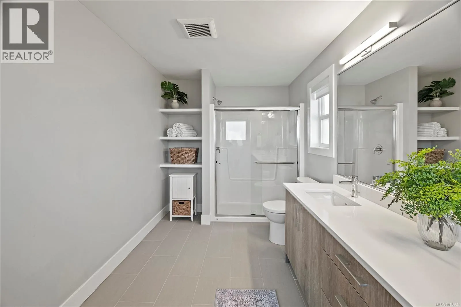 1252 Solstice Cres