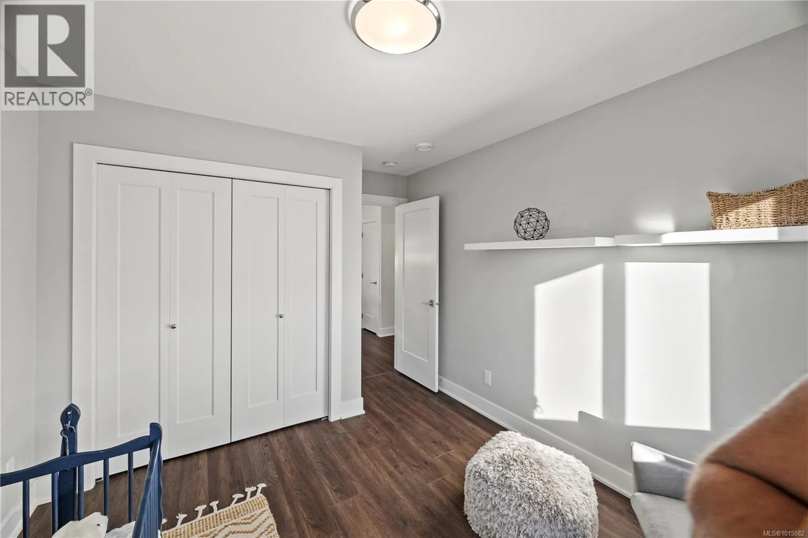 1252 Solstice Cres
