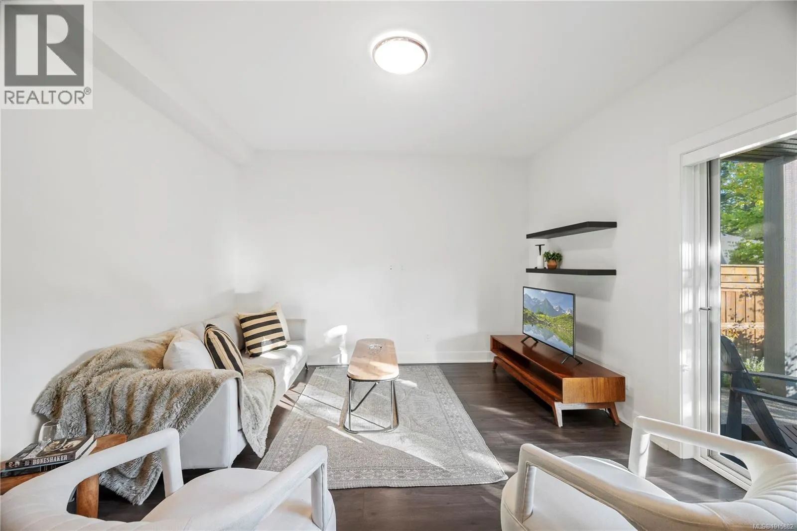1252 Solstice Cres