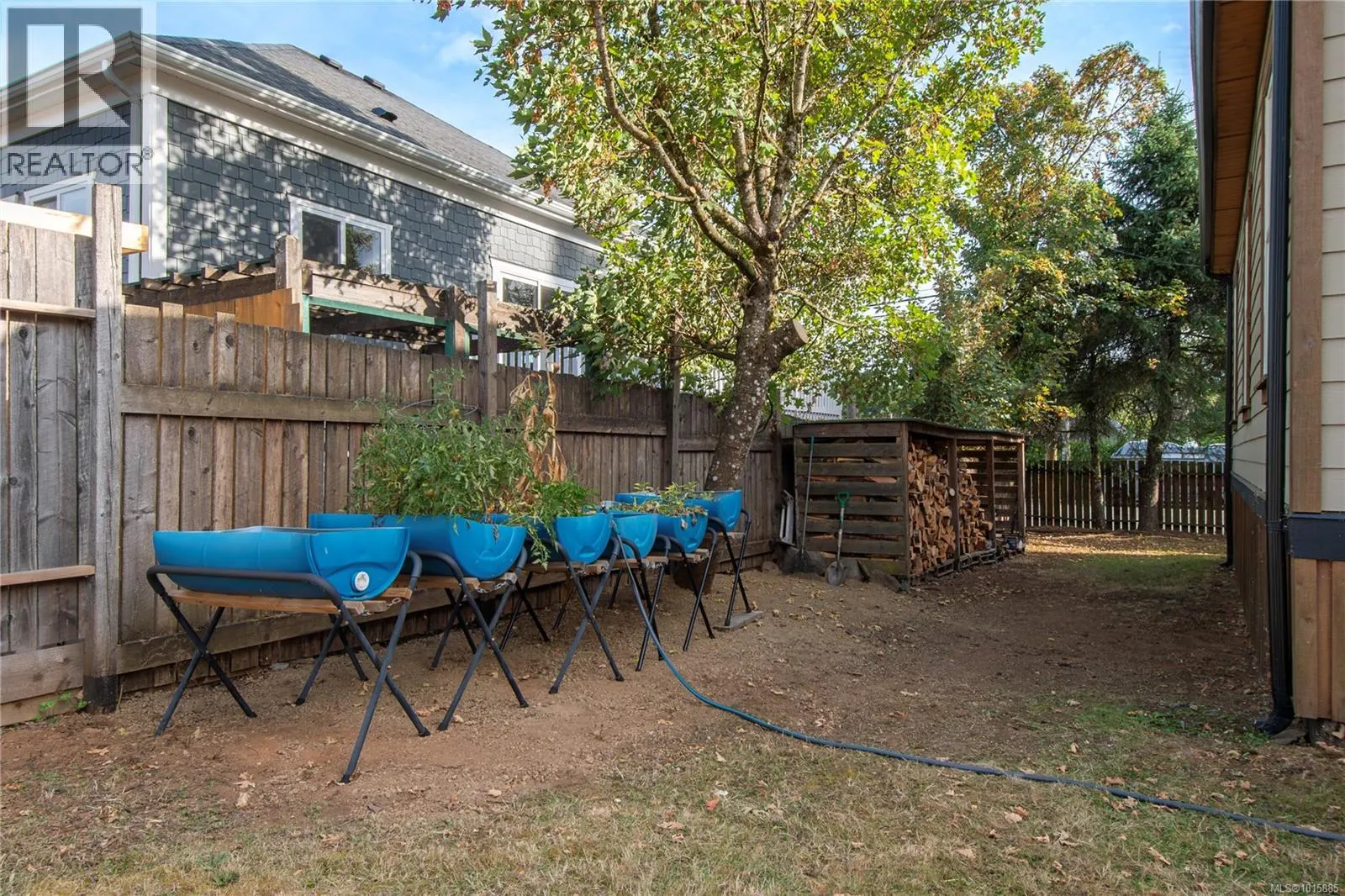 2792 Dunsmuir Ave