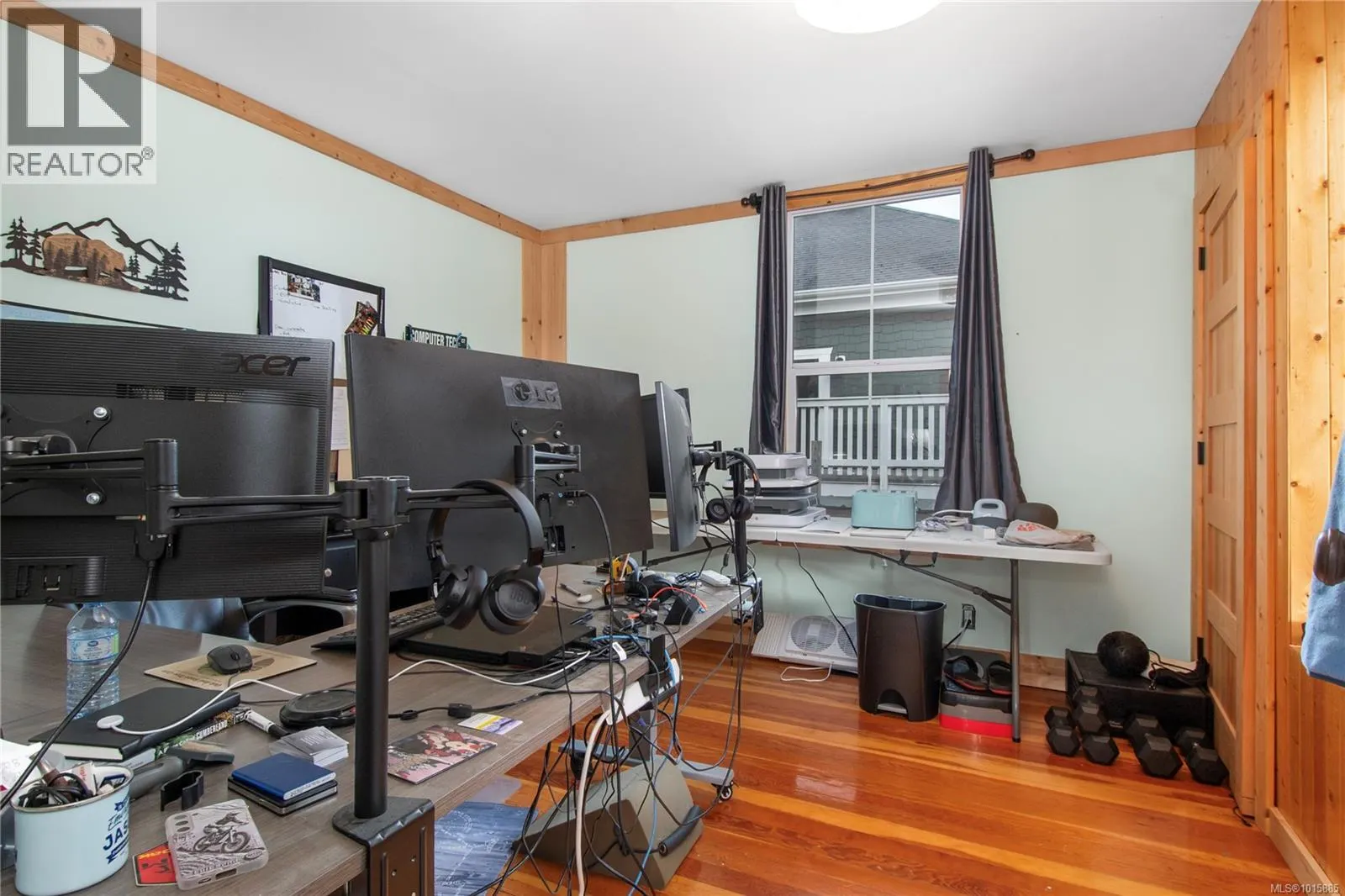 2792 Dunsmuir Ave
