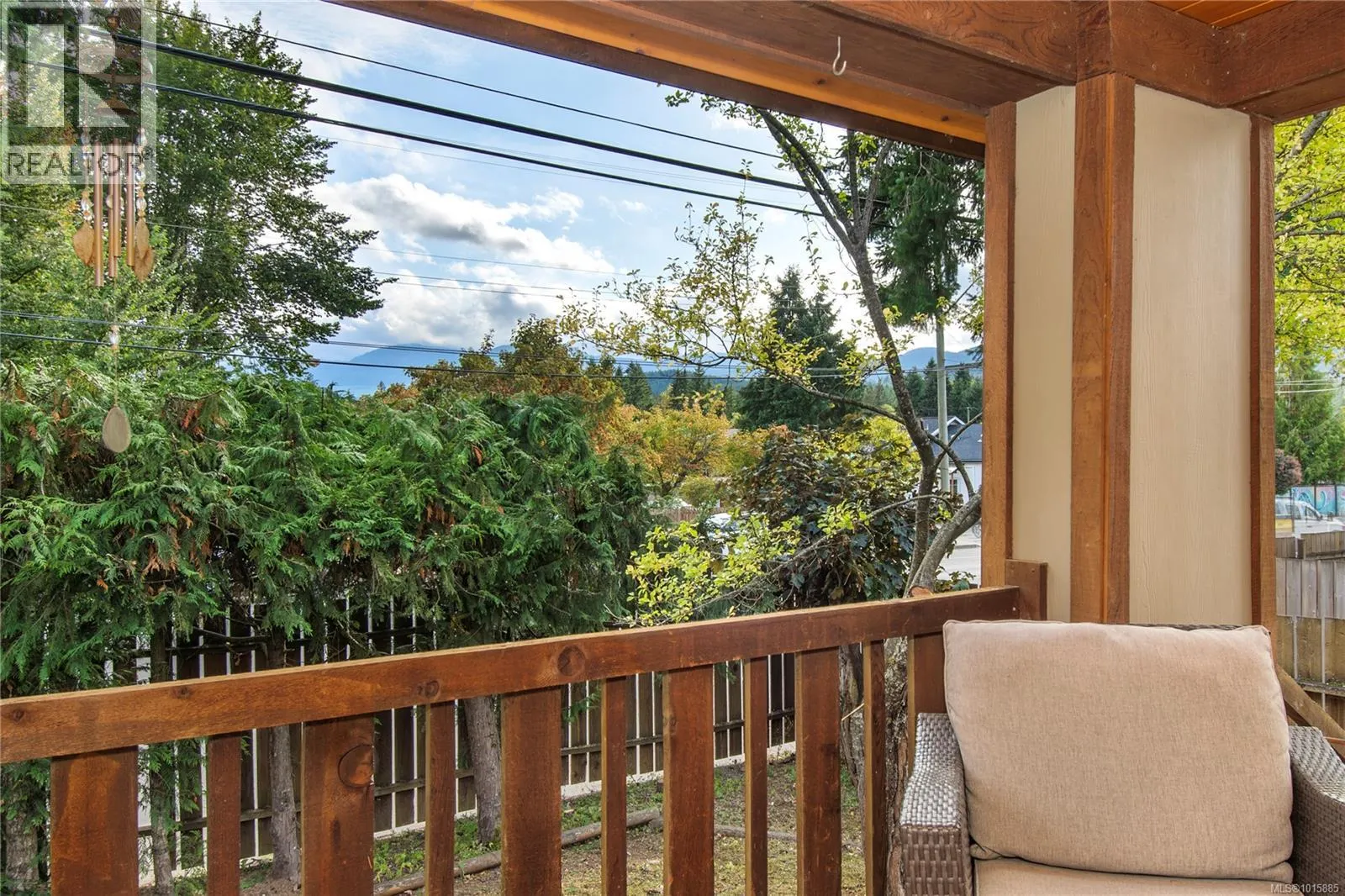 2792 Dunsmuir Ave