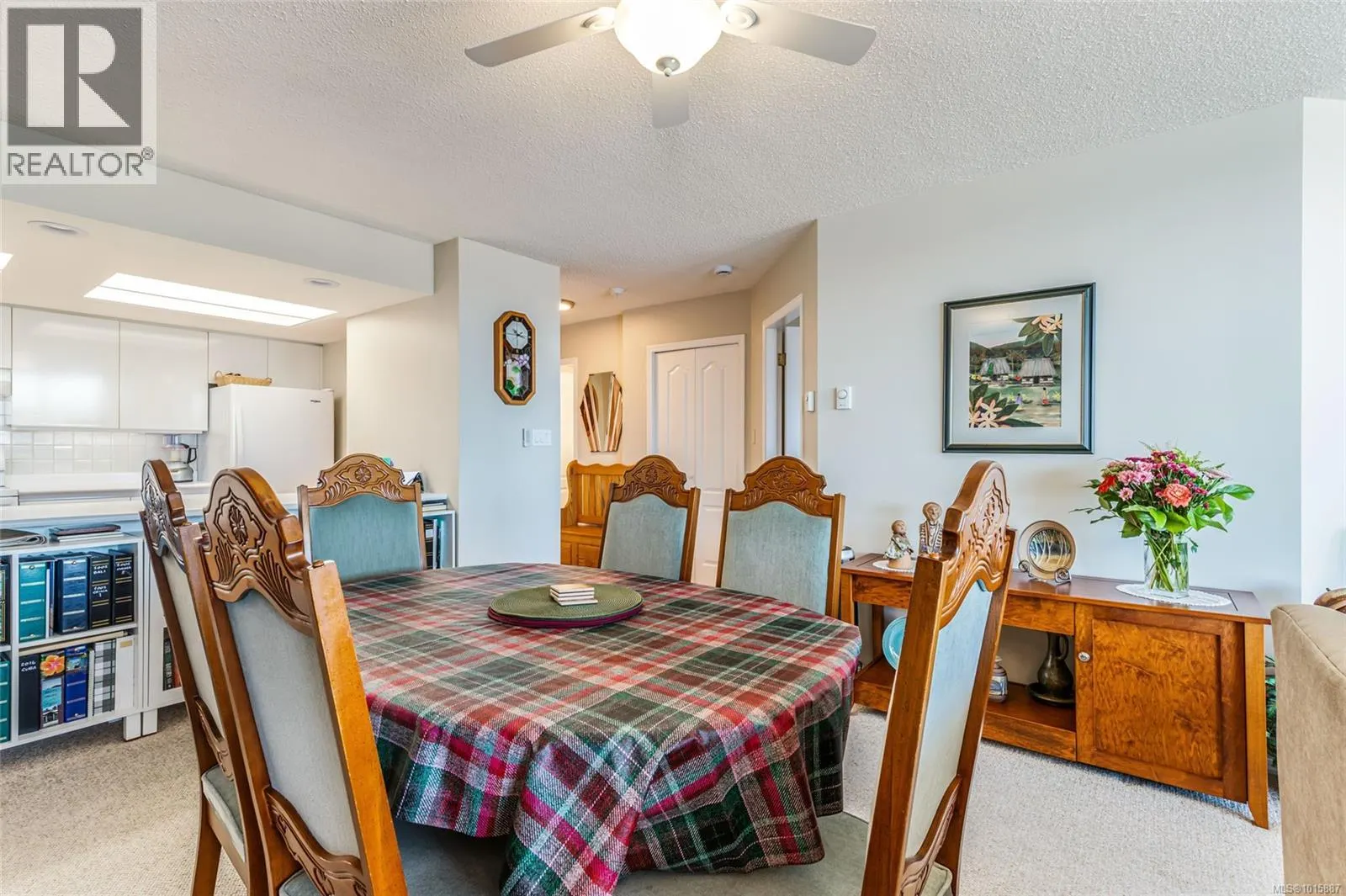 207 150 Promenade Dr