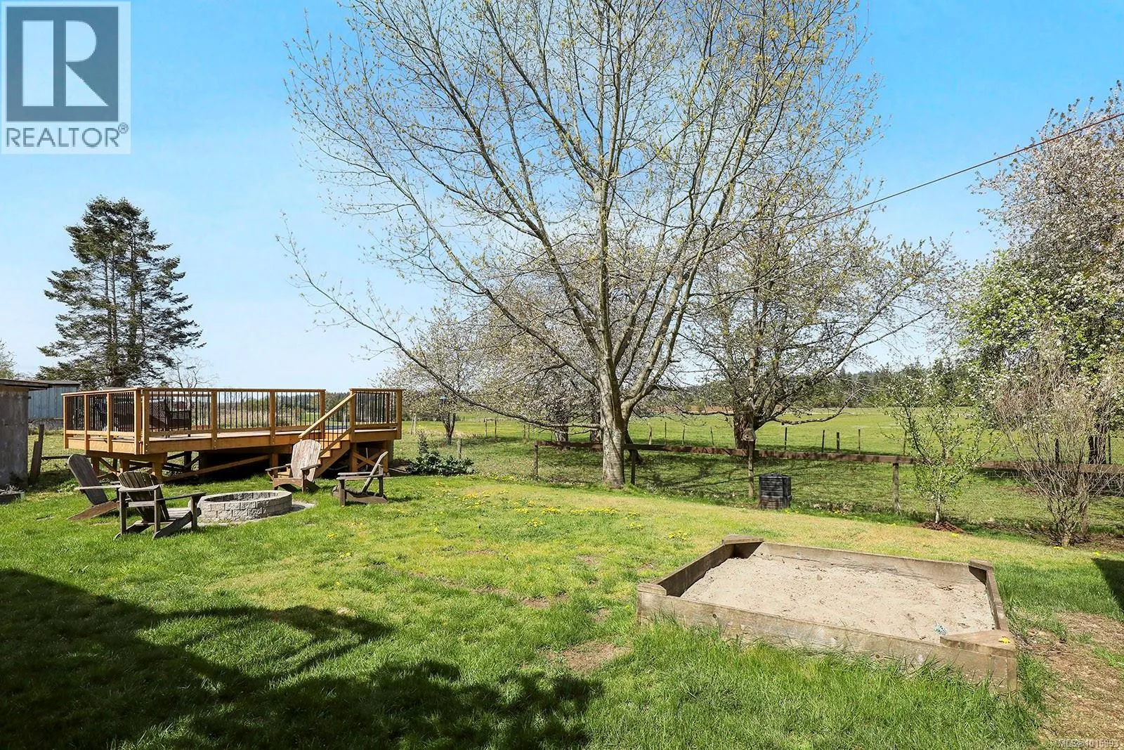 5252 Headquarters Rd