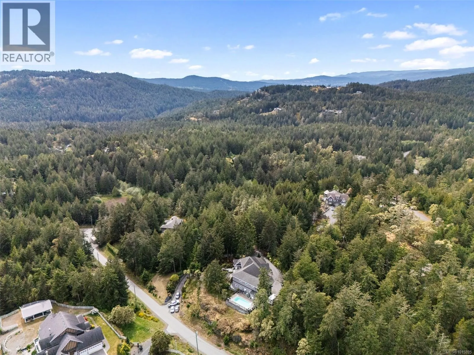 4980 Deer Park Trail