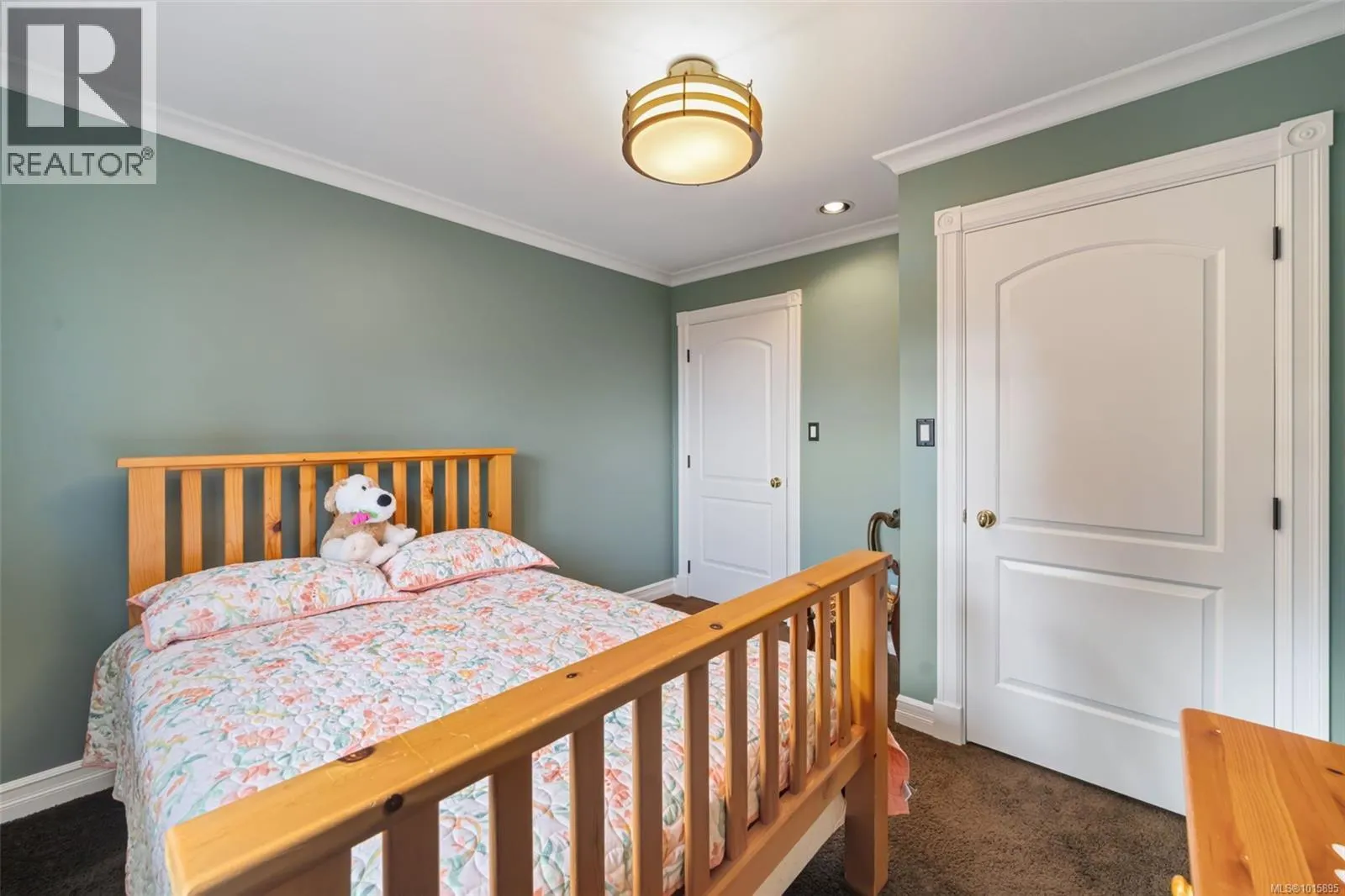 4980 Deer Park Trail