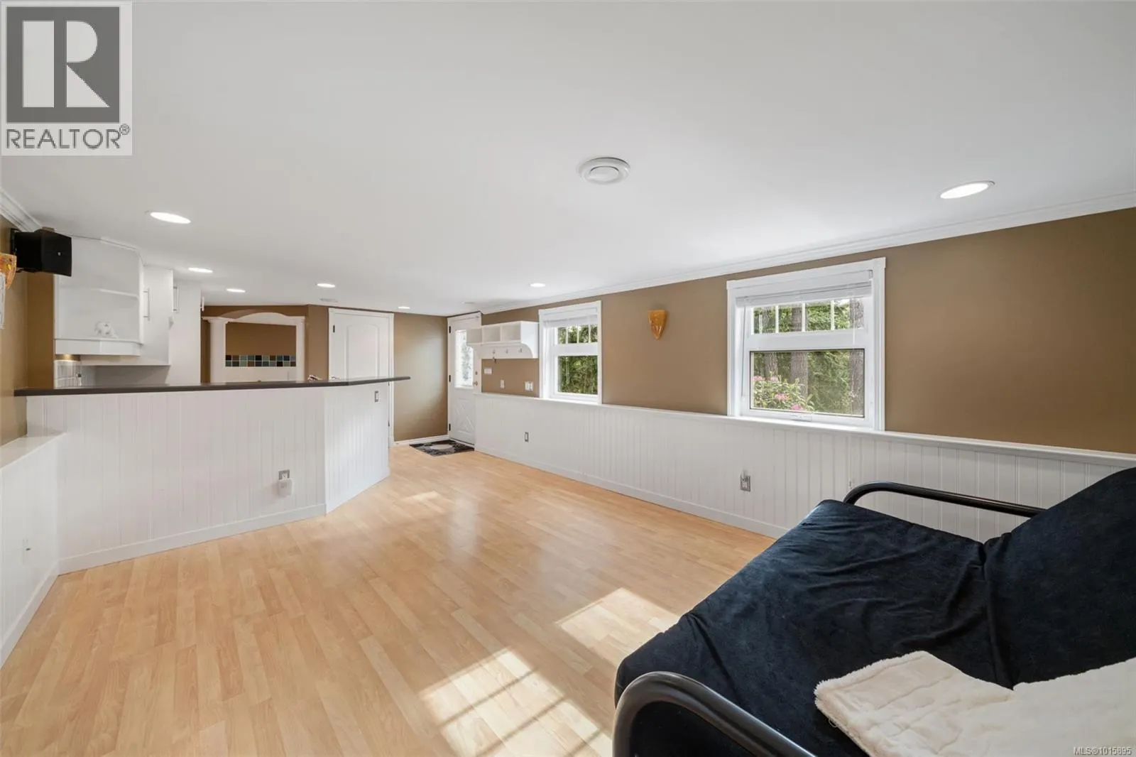 4980 Deer Park Trail