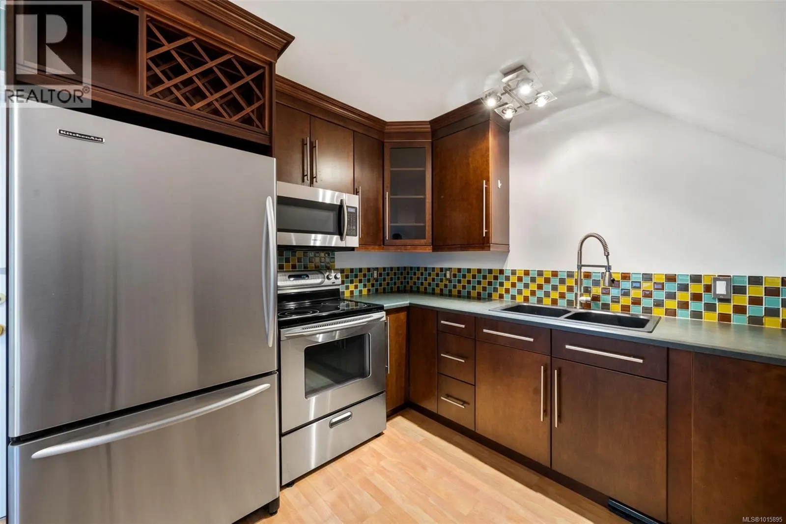 4980 Deer Park Trail