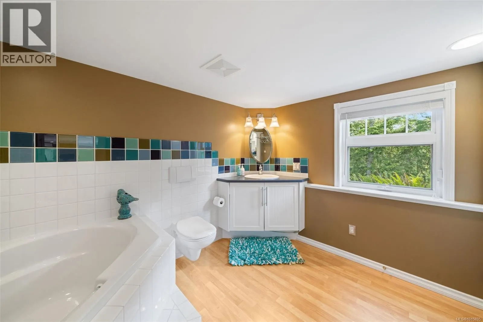 4980 Deer Park Trail