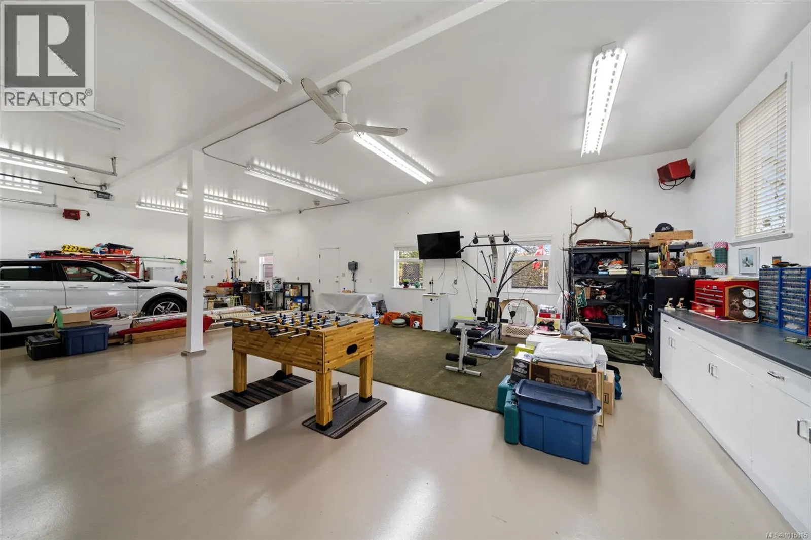 4980 Deer Park Trail