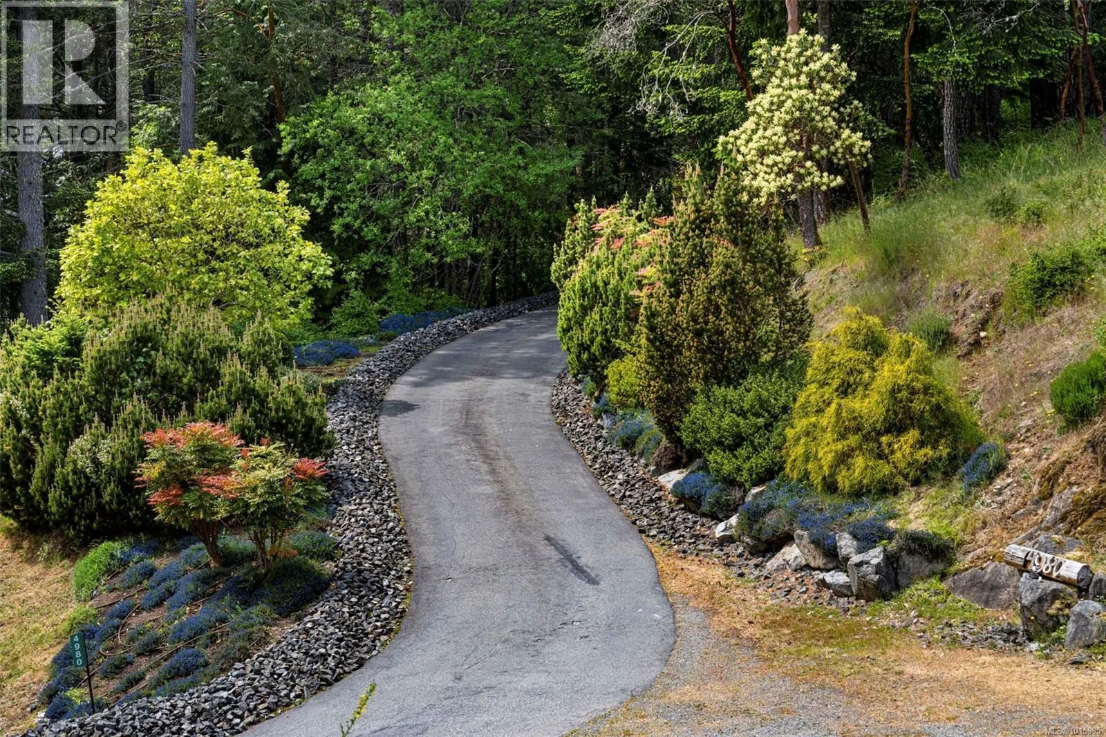 4980 Deer Park Trail