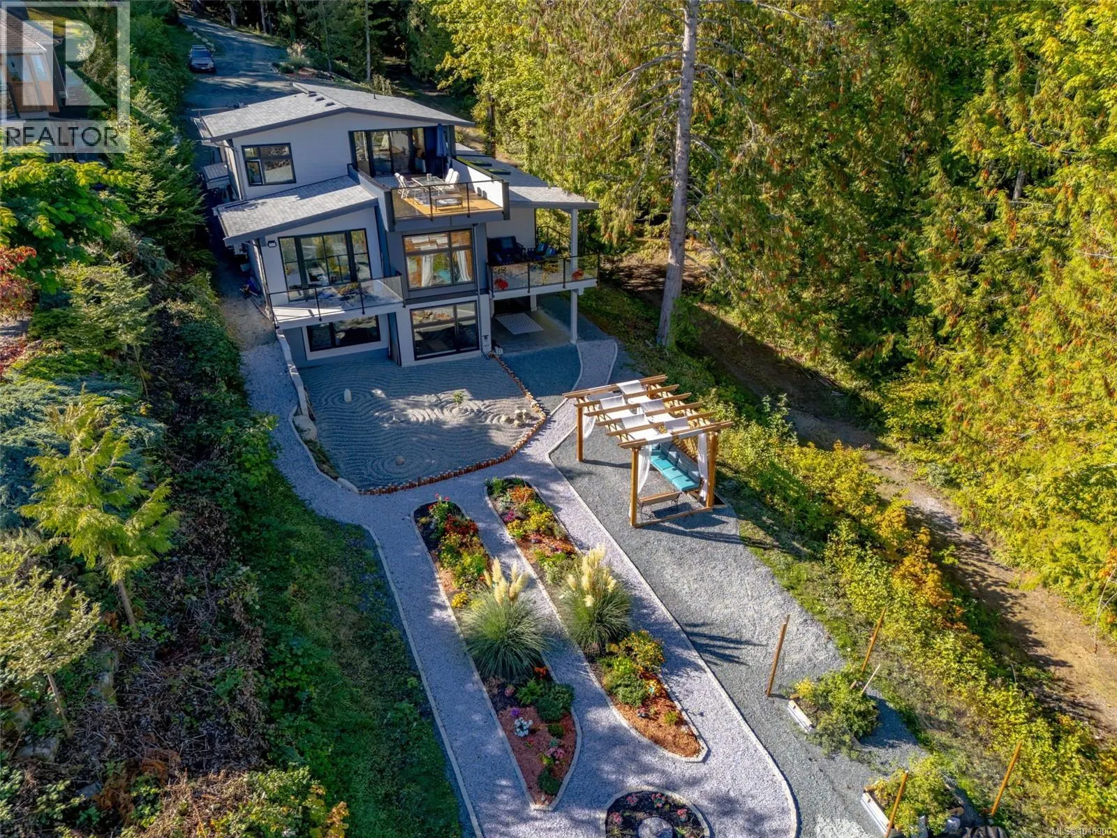 10333 Chemainus Rd