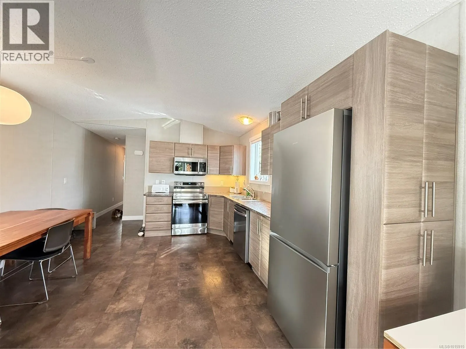 7312 Klakish Pl